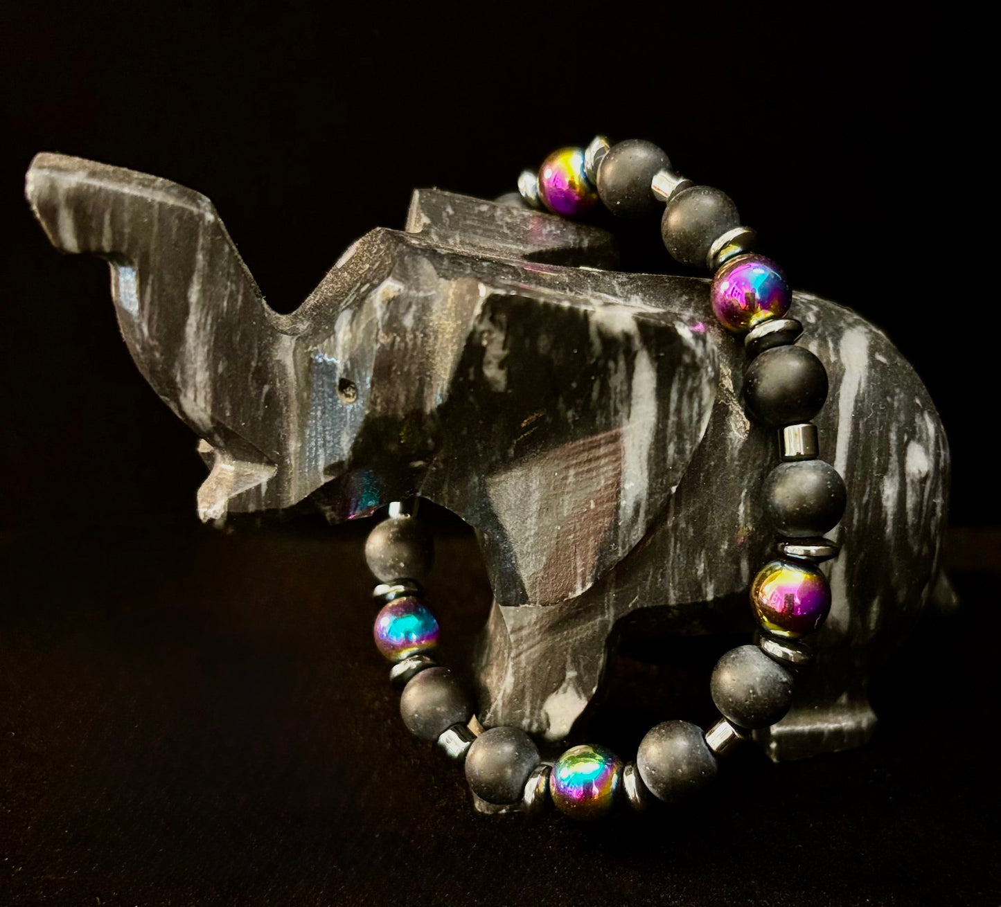 Pulsera elástica unisex de hematita y piedra natural – Ajuste mediano, estilo fusión elegante