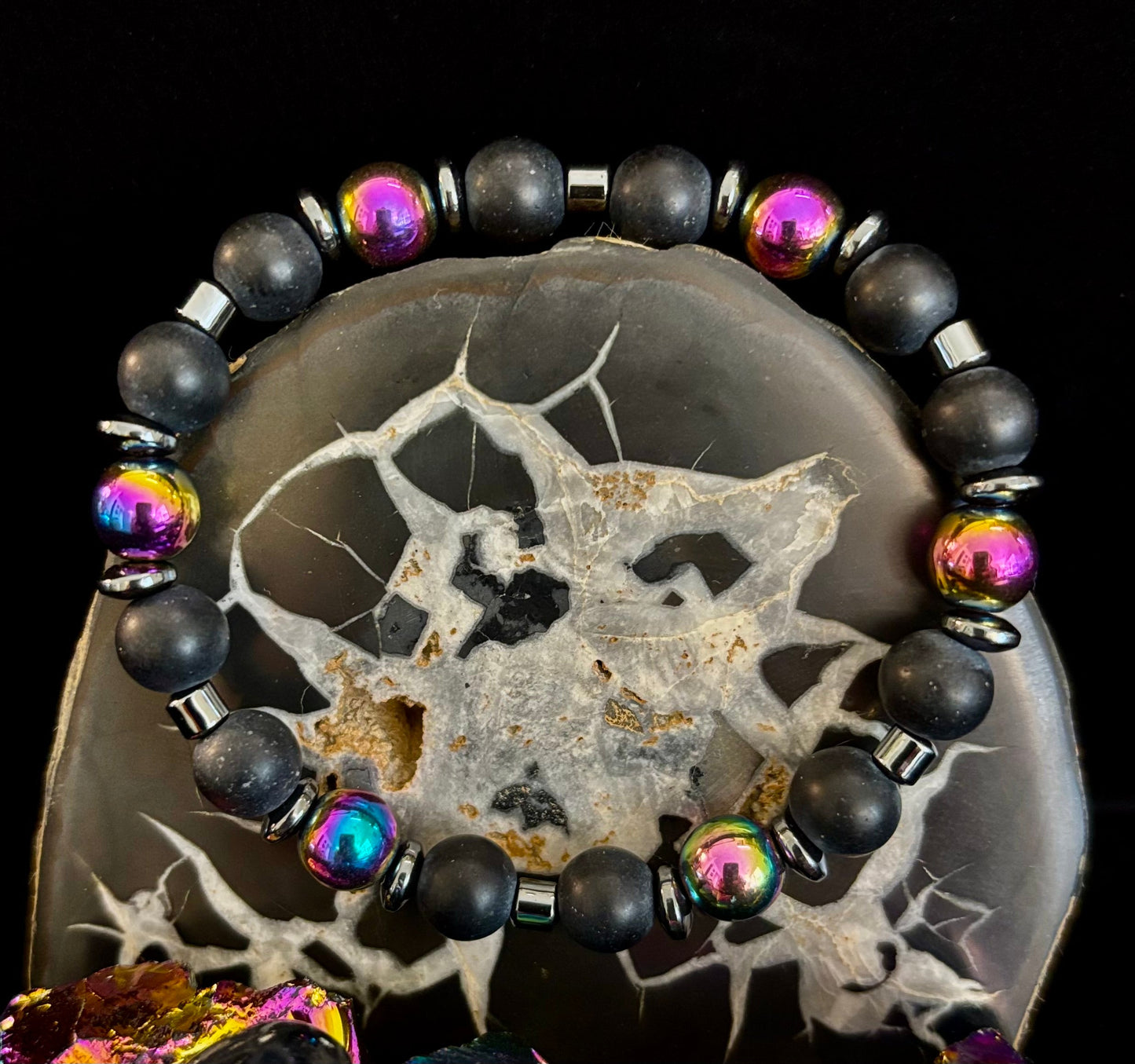 Pulsera elástica unisex de hematita y piedra natural – Ajuste mediano, estilo fusión elegante