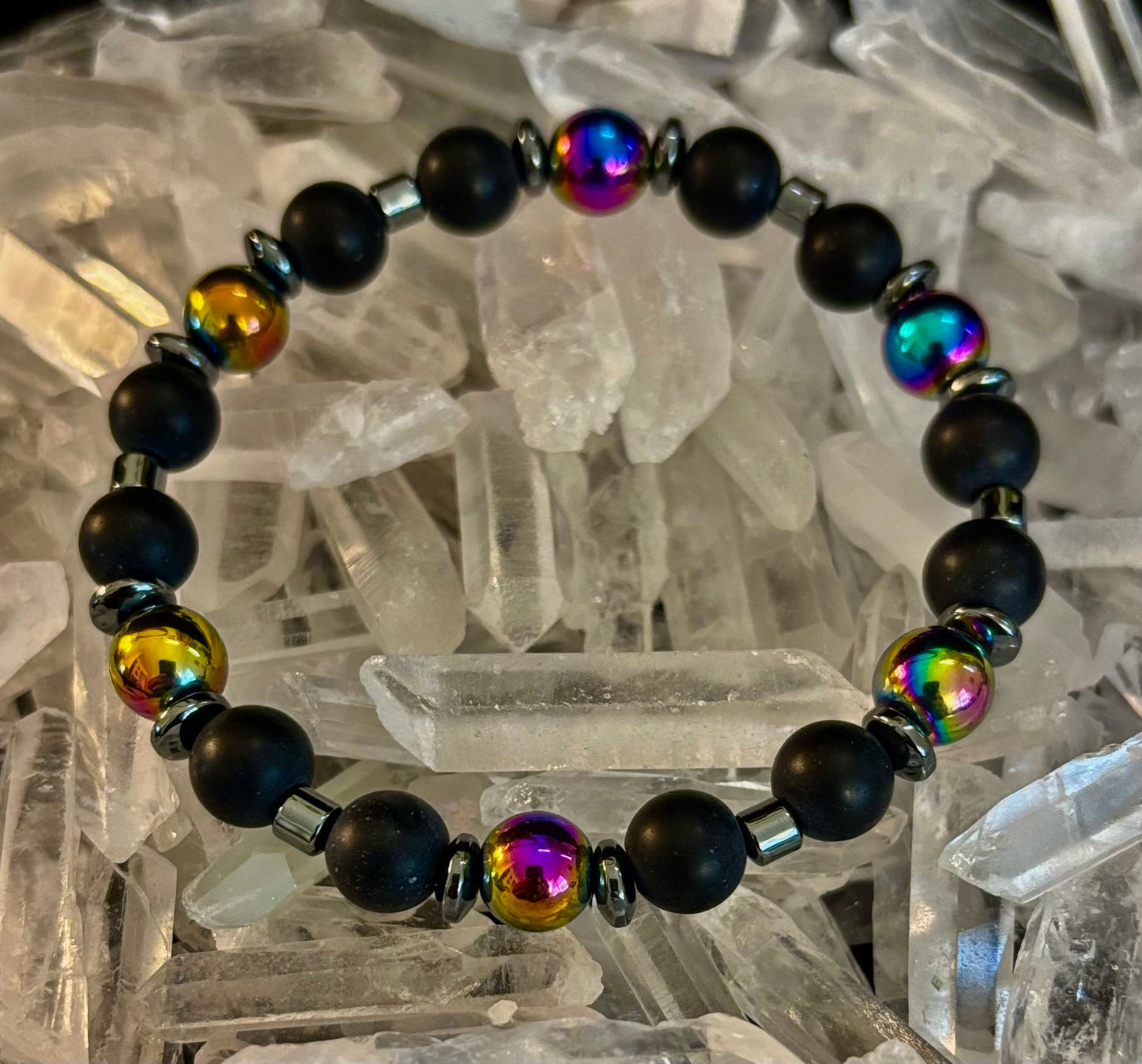 Pulsera elástica unisex de hematita y piedra natural – Ajuste mediano, estilo fusión elegante