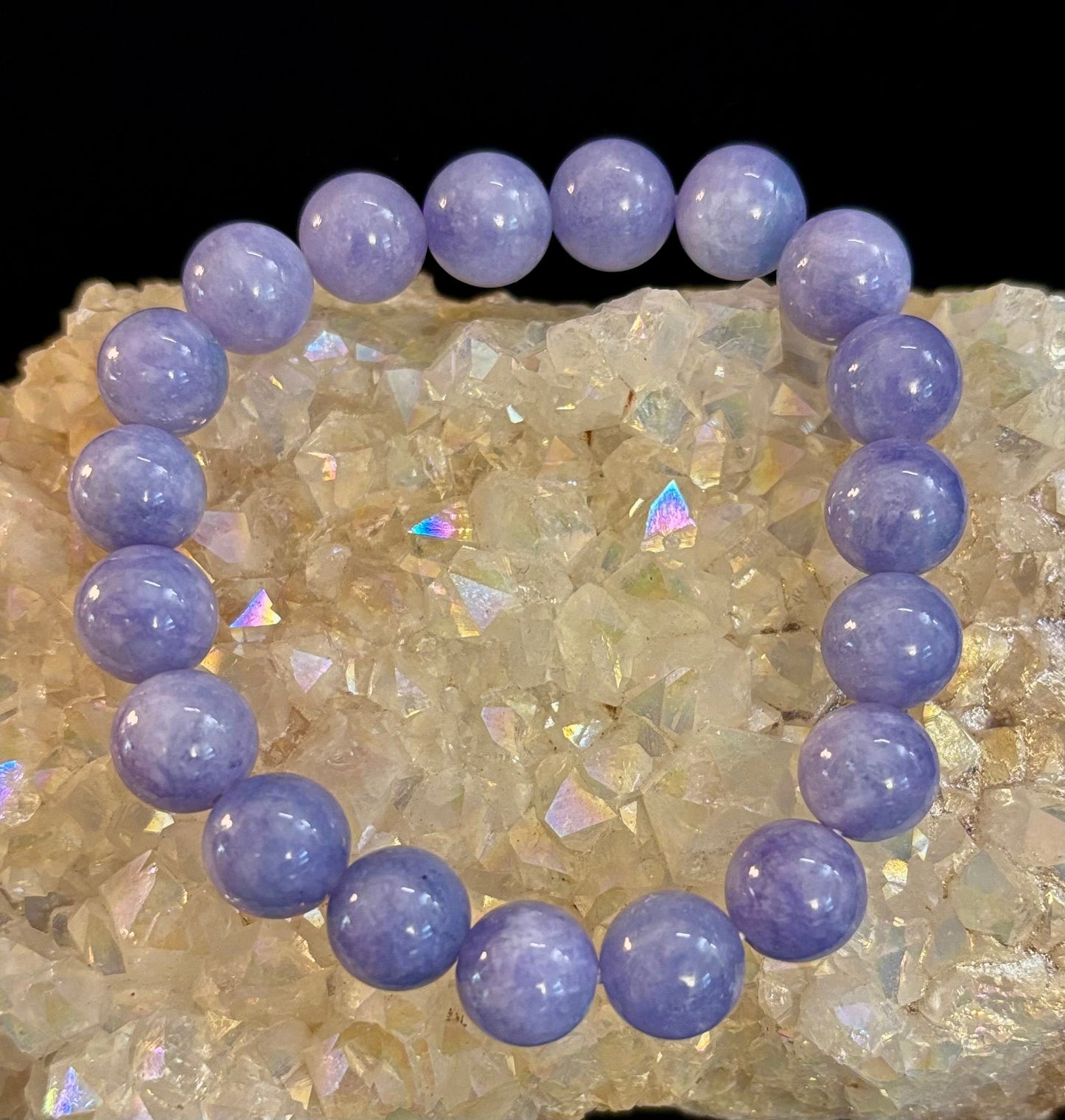 Pulsera de cristal de angelita – Serenidad e intuición | Cuentas de 8 mm y 10 mm para muñecas medianas