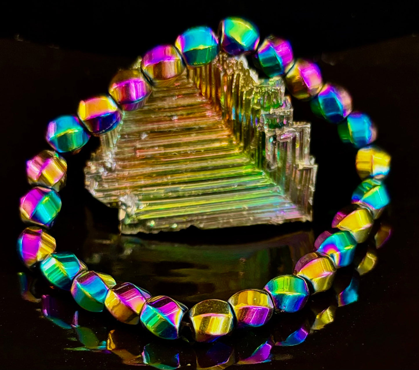 Pulsera de cuentas geométricas estilo arcoíris – Orgullo y poder LGBTQ+ para muñecas medianas y grandes