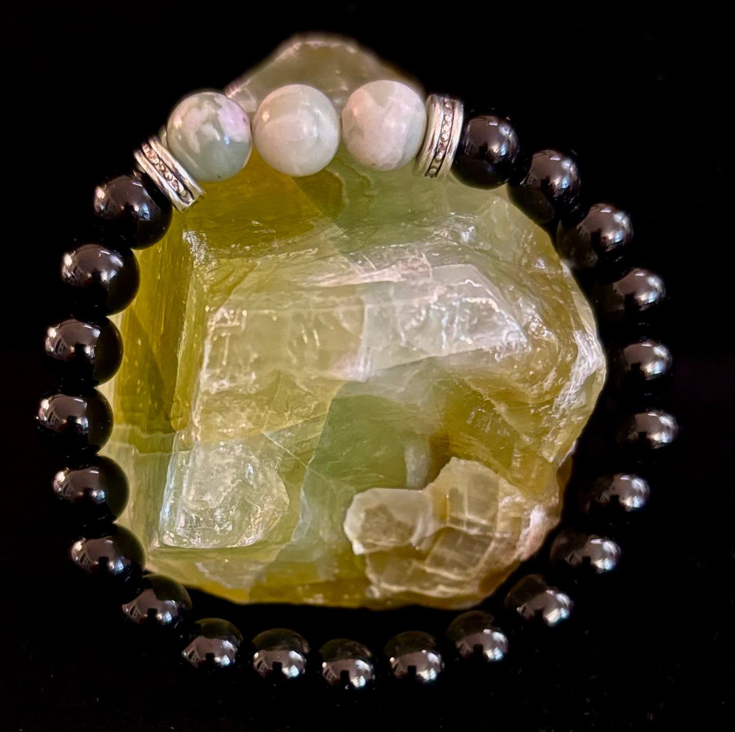 Pulsera Elástica Unisex de Piedra Natural Verde Grisácea Blanquecina – Muñecas Medianas