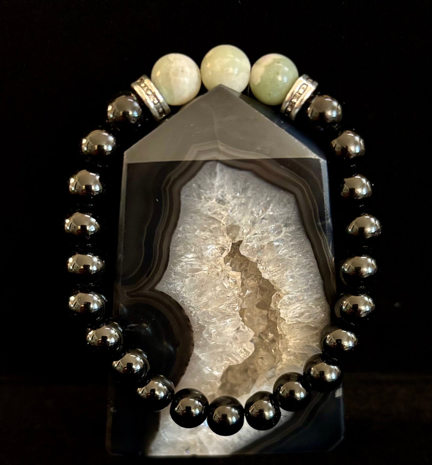 Pulsera Elástica Unisex de Piedra Natural Verde Grisácea Blanquecina – Muñecas Medianas
