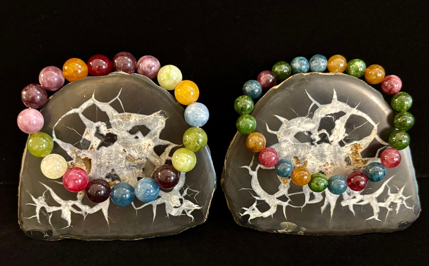 Pulsera de Turmalina Multicolor – Equilibrio, Protección y Sanación Emocional Infundida con Reiki (Muñeca Mediana)