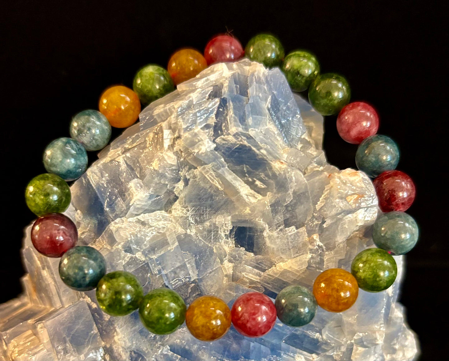 Pulsera de Turmalina Multicolor – Equilibrio, Protección y Sanación Emocional Infundida con Reiki (Muñeca Mediana)