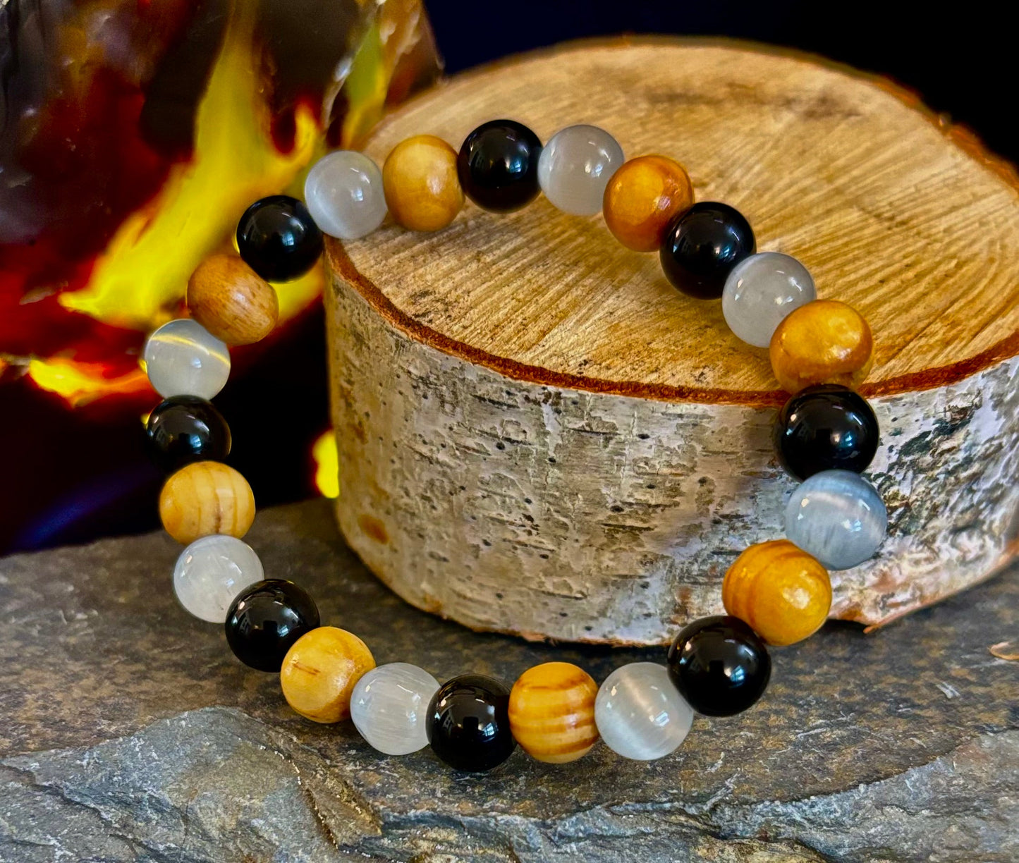 Pulsera de Selenita, Turmalina Negra y Palo Santo – Protección y Limpieza para Muñecas Pequeñas