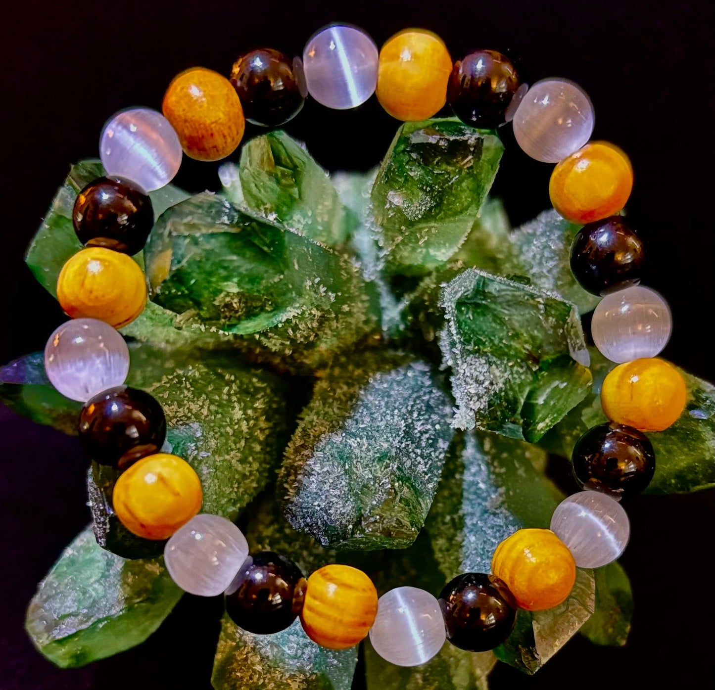 Pulsera de Selenita, Turmalina Negra y Palo Santo – Protección y Limpieza para Muñecas Pequeñas