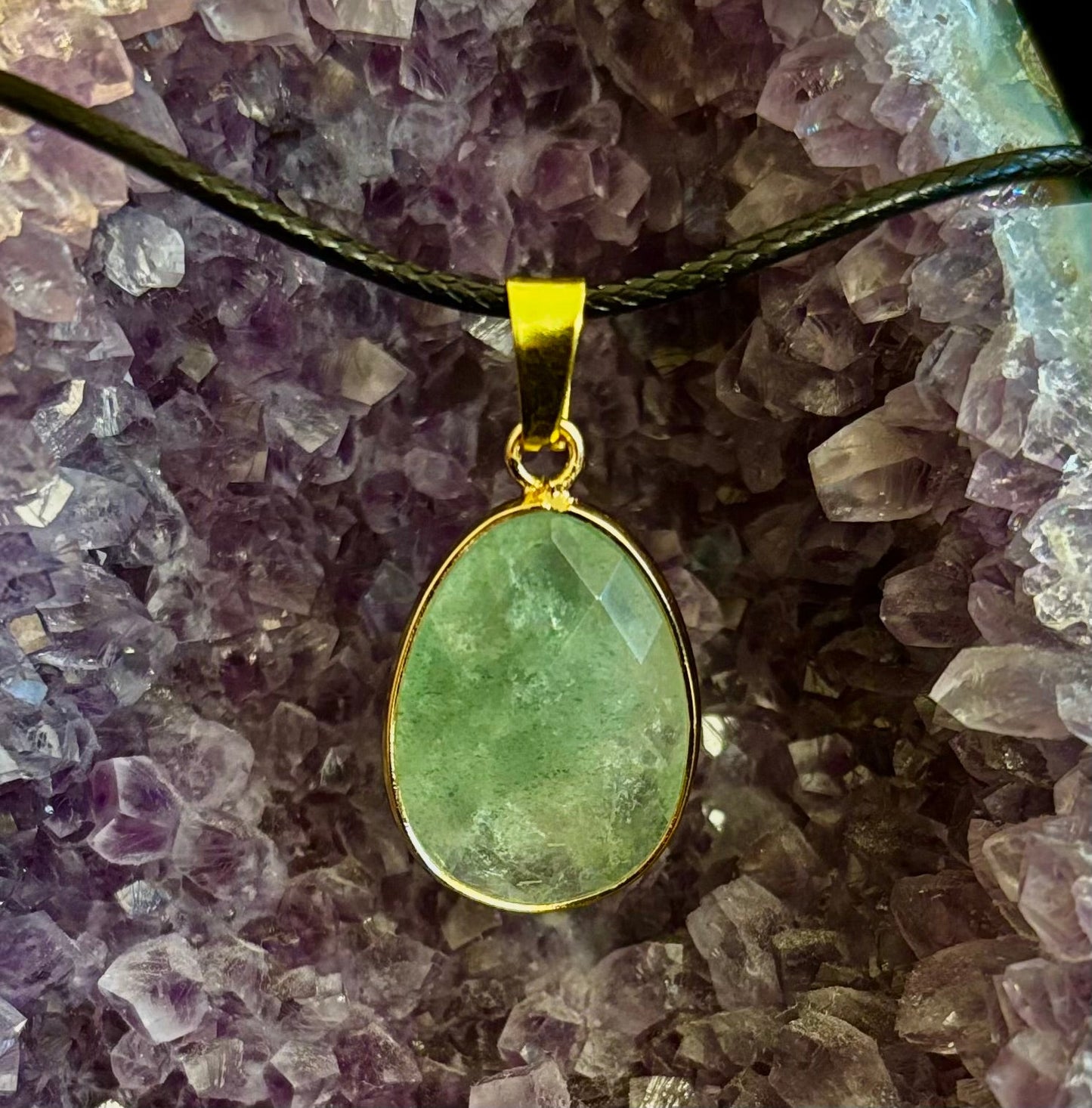 Collar con gota de cristal – Colgante en forma de lágrima de 2.5 cm (Hecho en Australia)