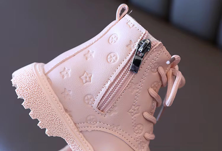 Kids Hiking Ankle Boots - Lace Up Outdoor Boots for Boys & Girls | AURORE LUXURE