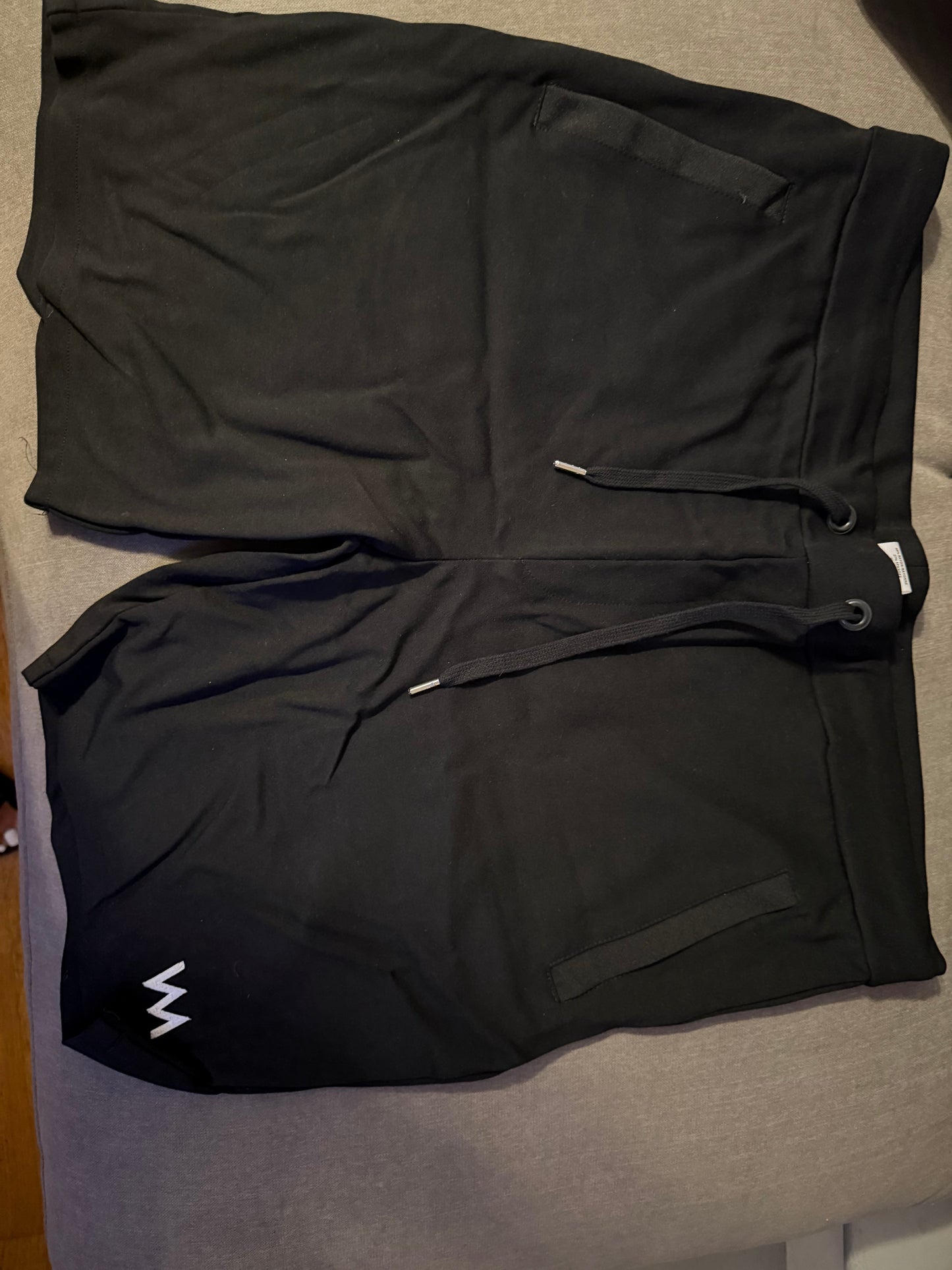 WM LOGO MEN SHORTS