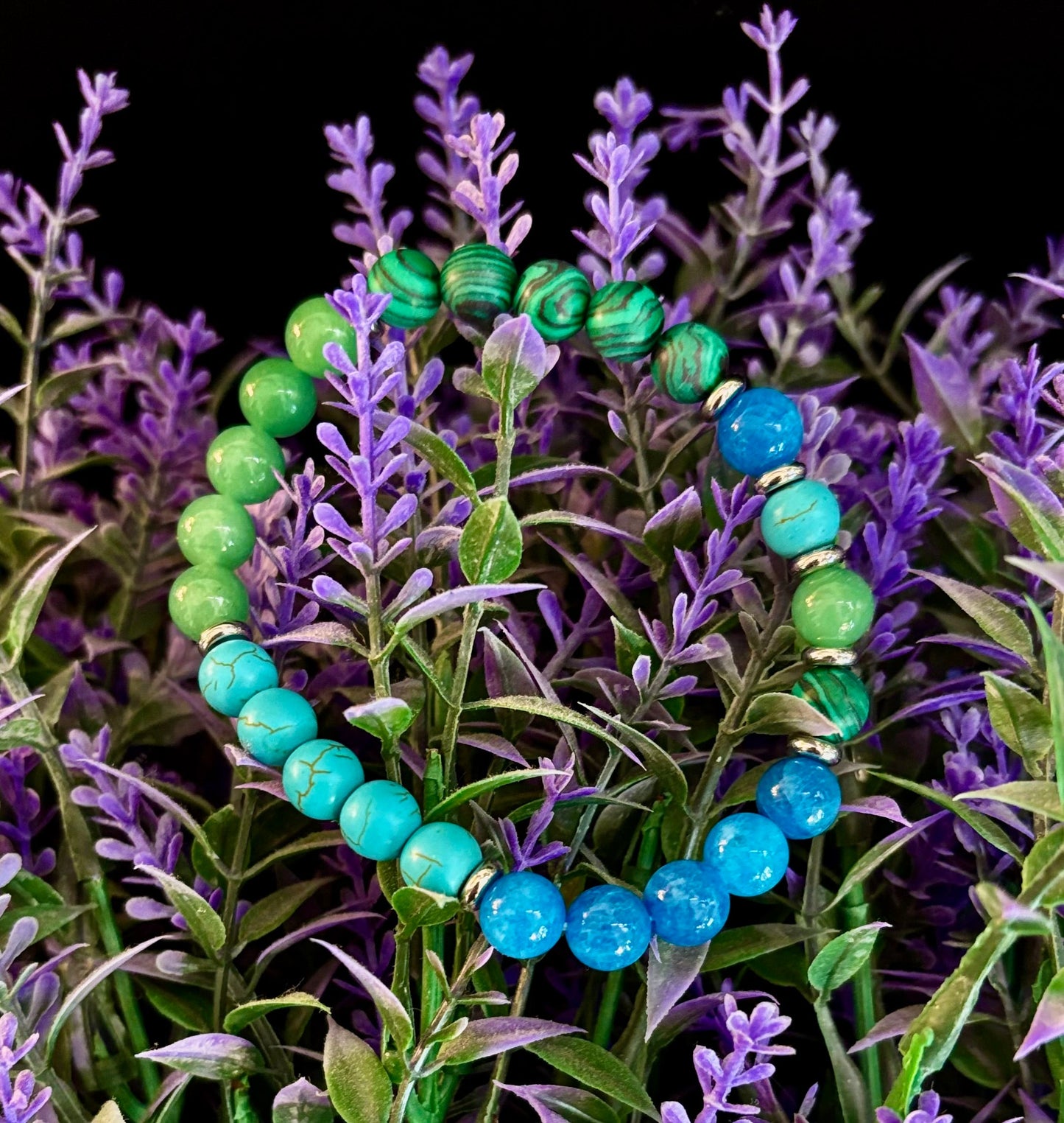Pulsera Curativa para Aliviar la Ansiedad – Se adapta a muñecas grandes (Malaquita, Aventurina Verde, Turquesa y Aguamarina)