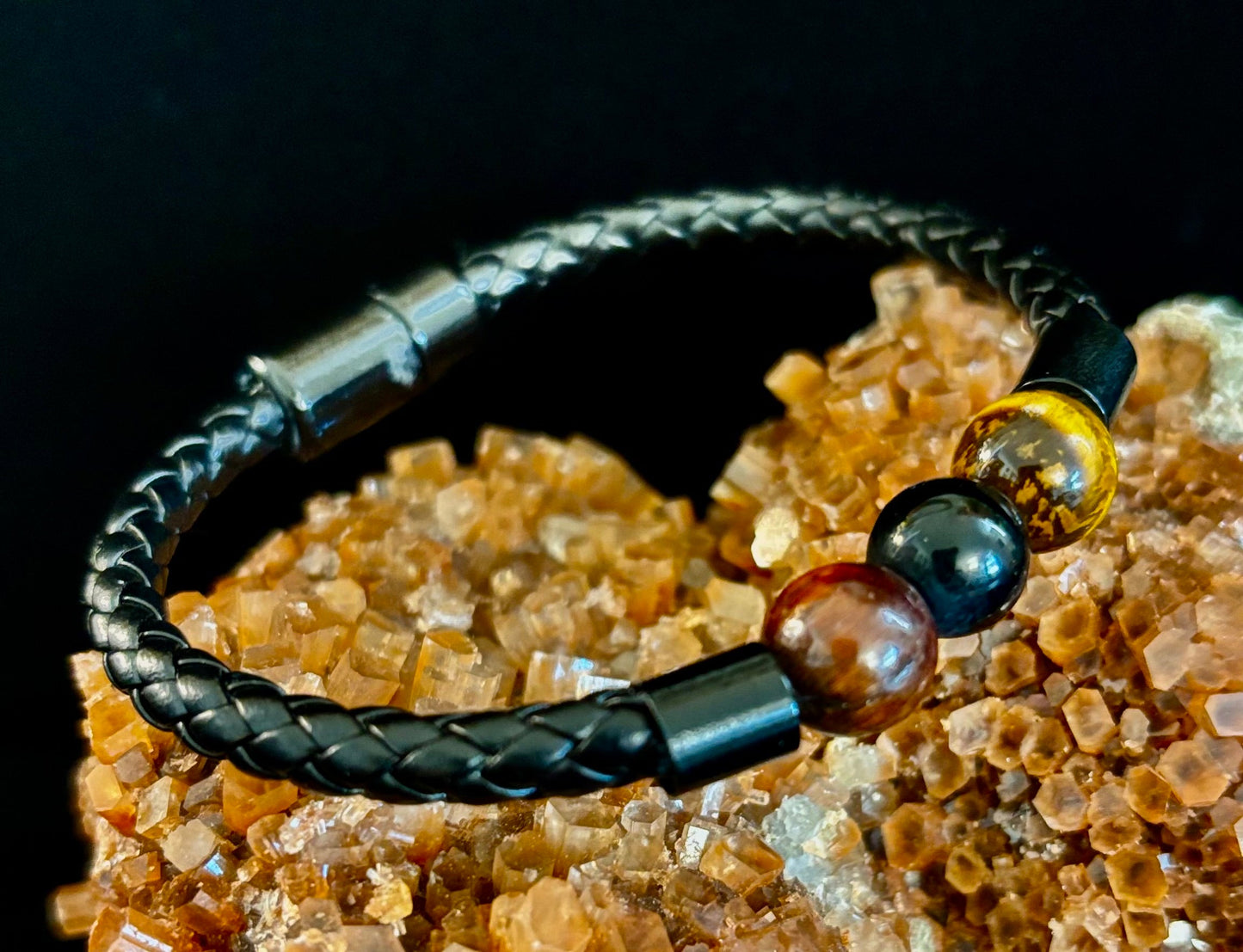 Pulsera trenzada con hebilla magnética – 4 estilos únicos – Muñecas medianas