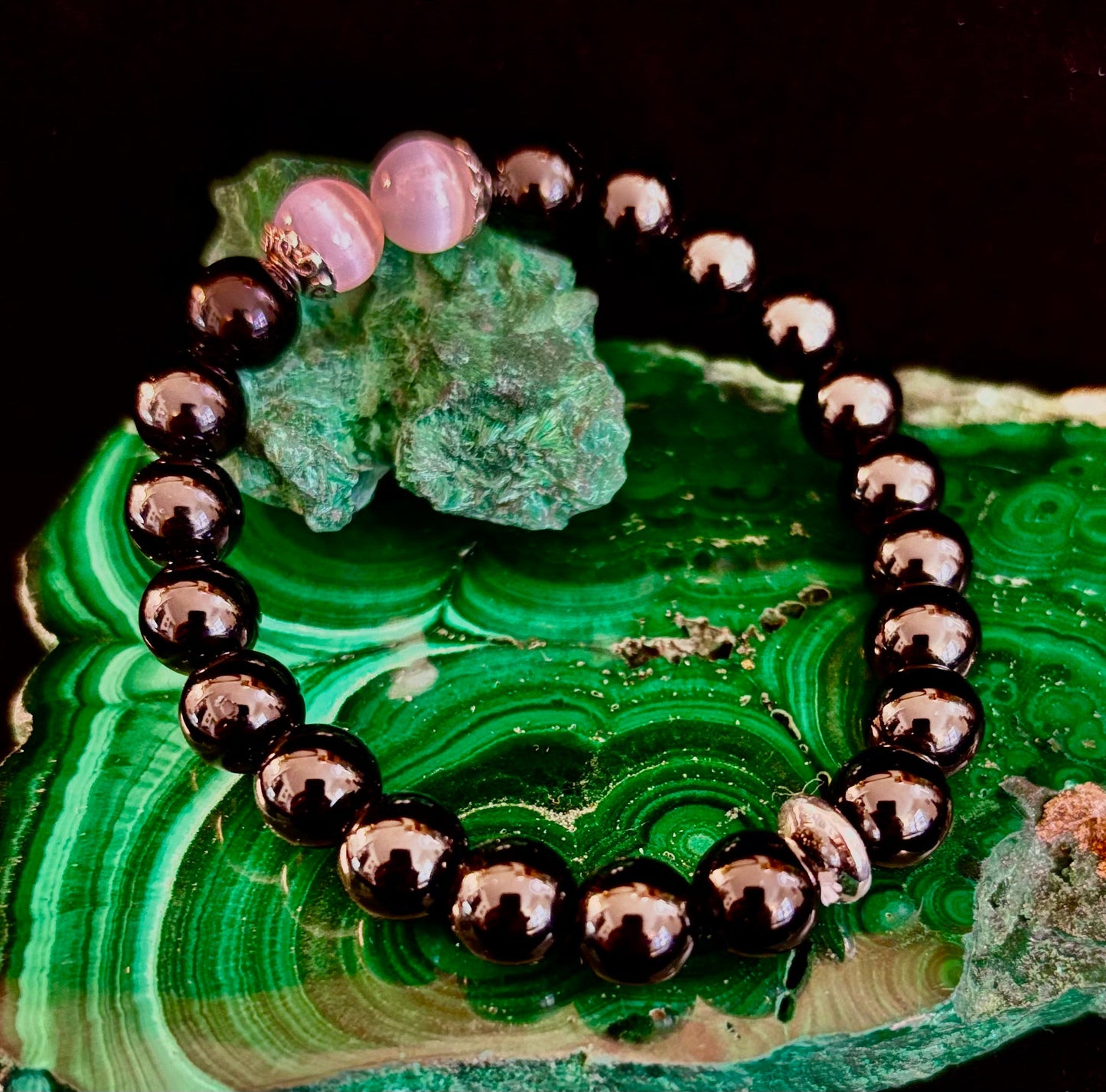 Pulsera Escudo Energético – Pulsera Protectora de Obsidiana Negra y Selenita