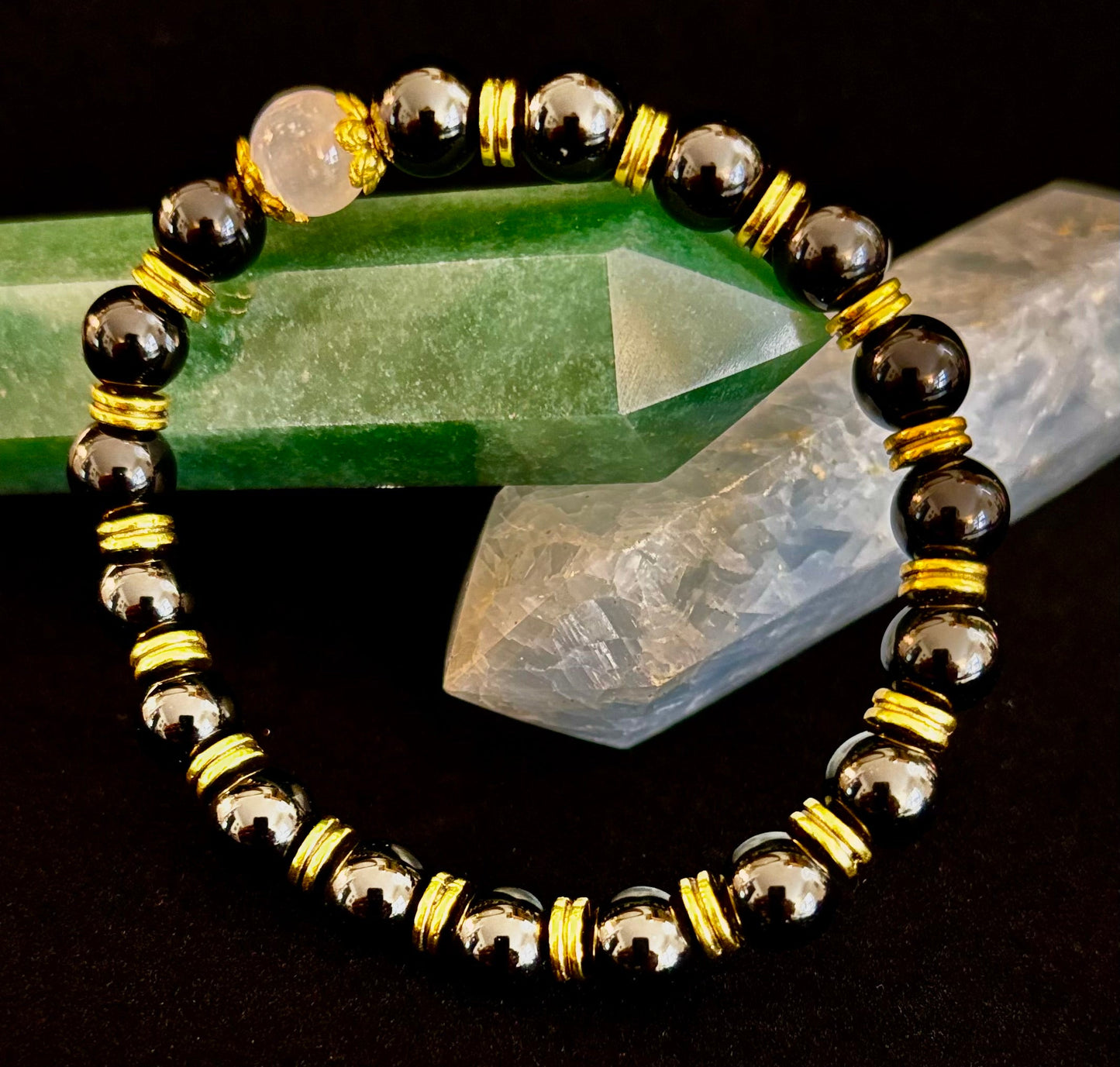 Pulsera Equilibrio Divino – Selenita y Obsidiana Negra con Detalles Dorados