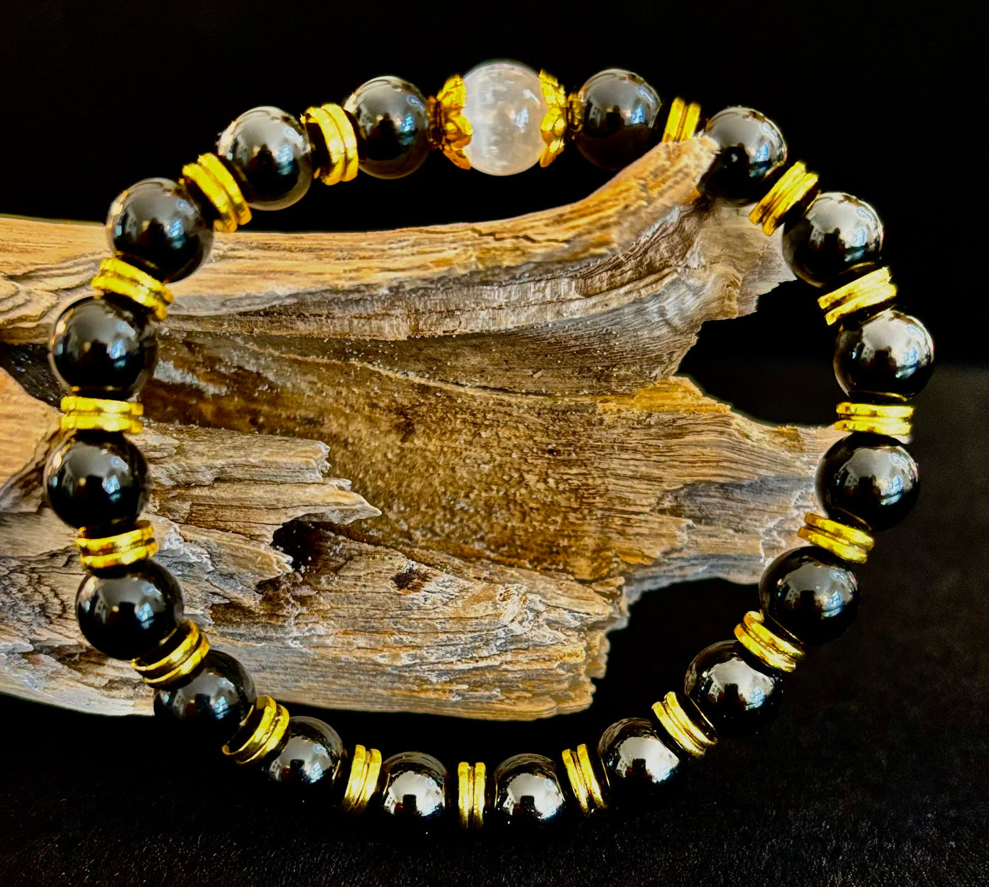Pulsera Equilibrio Divino – Selenita y Obsidiana Negra con Detalles Dorados