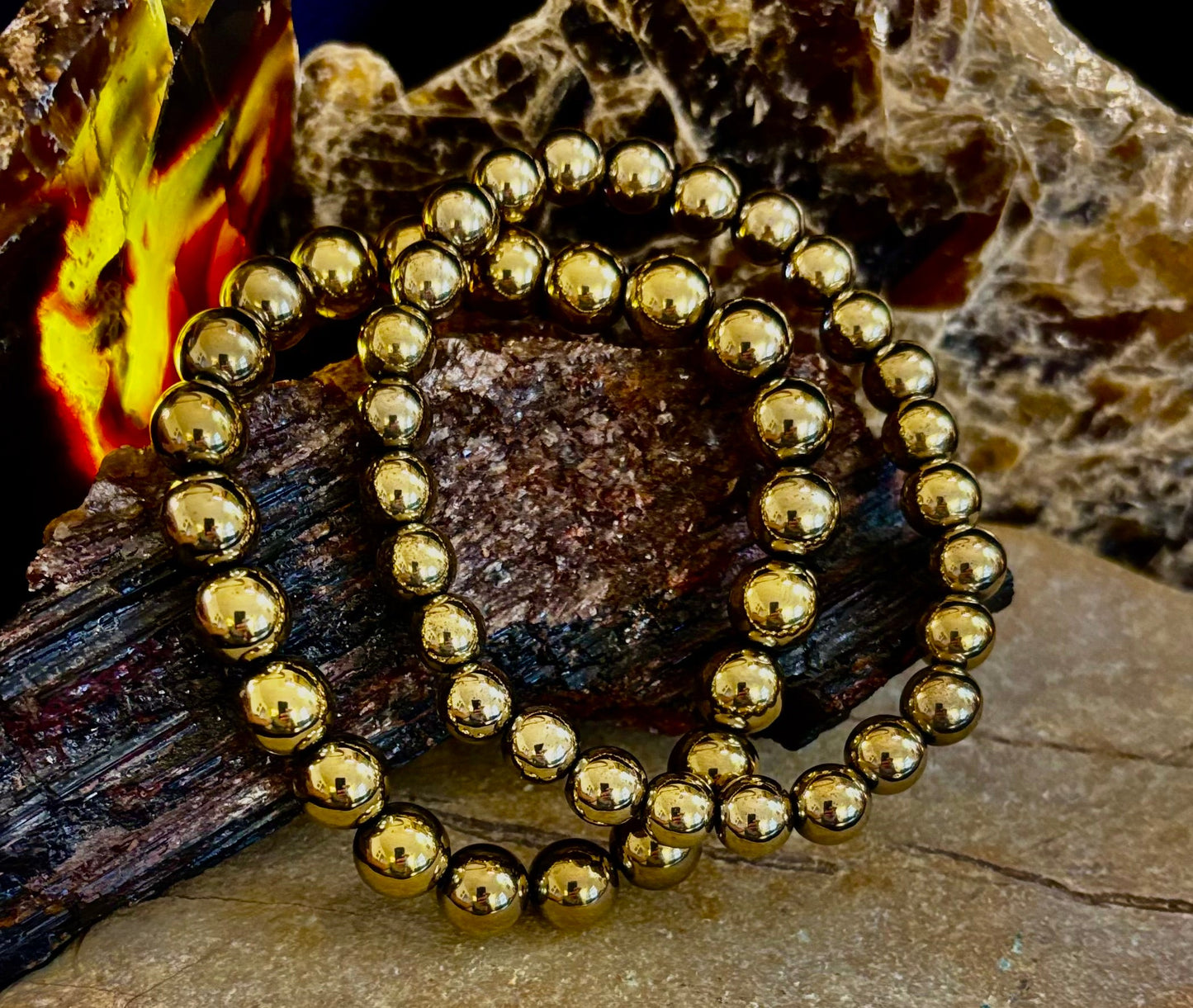 Pulsera Curativa de Hematita Dorada – Fuerza • Confianza • Equilibrio (8mm o 10mm, Muñecas Medianas)