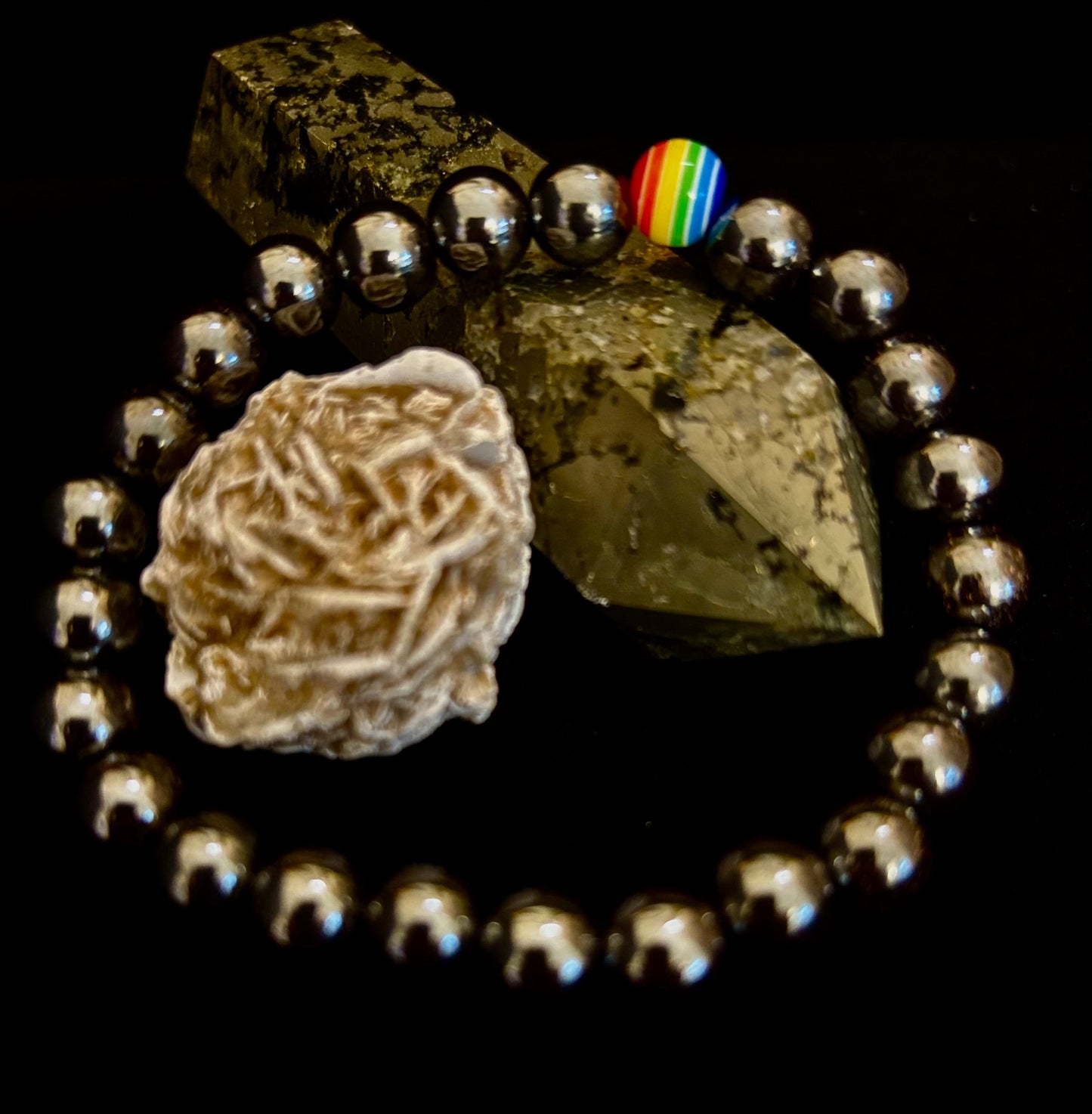 Pulsera magnética Orgullo y poder – Fuerza • Equilibrio • Unidad (Muñecas medianas)