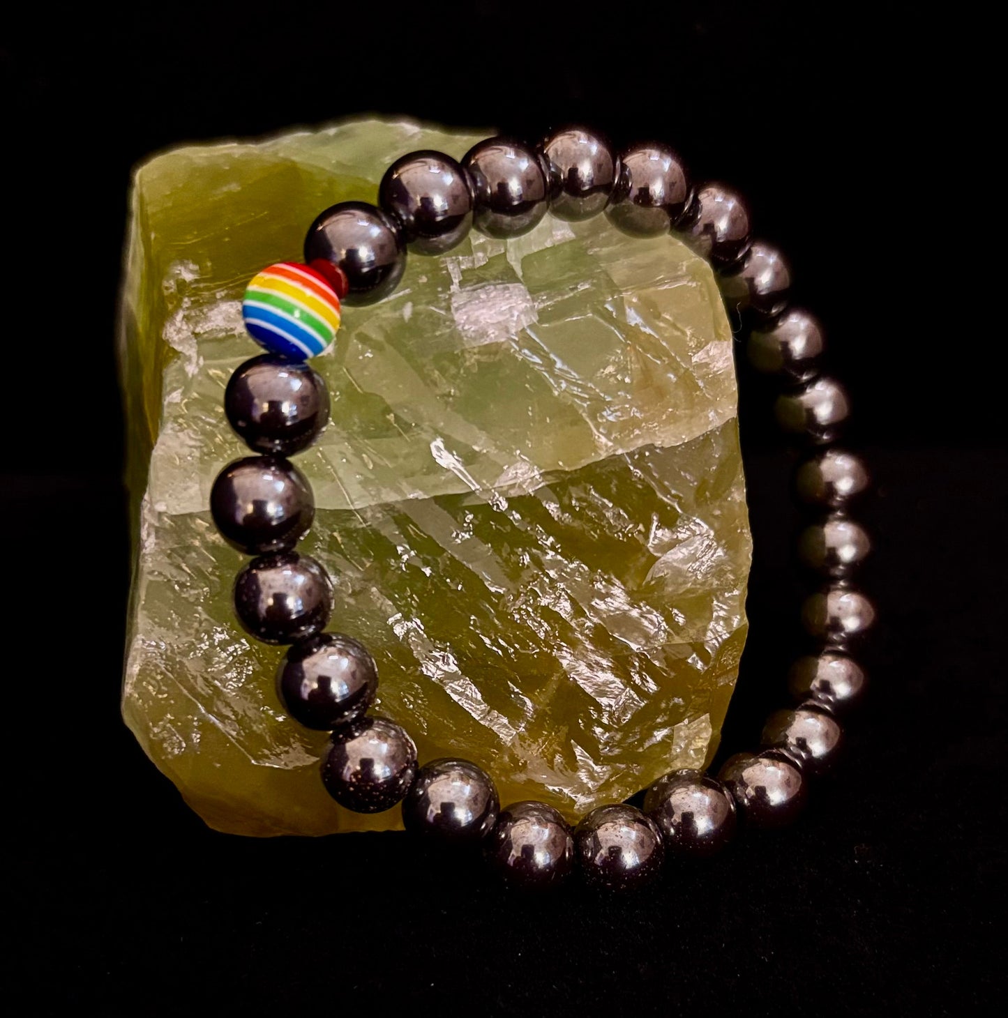 Pulsera magnética Orgullo y poder – Fuerza • Equilibrio • Unidad (Muñecas medianas)