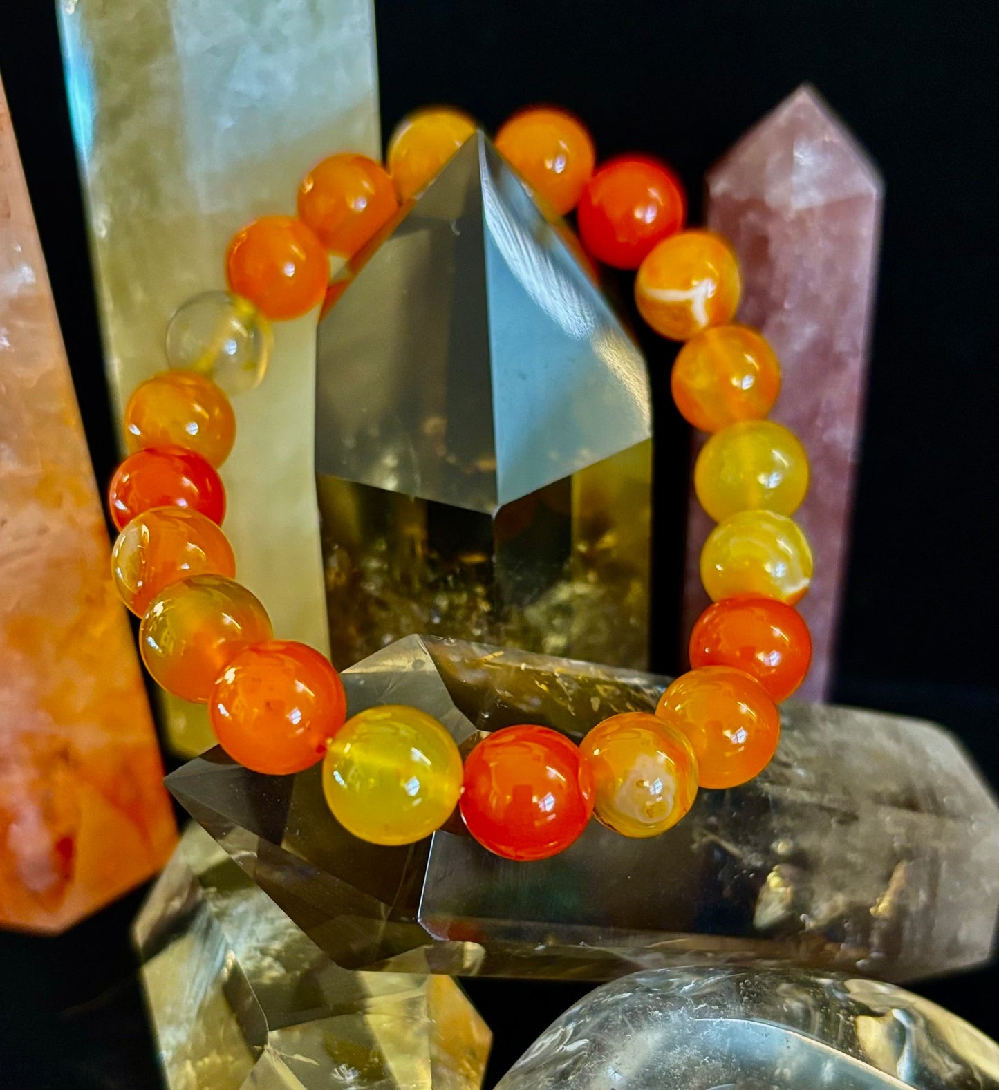 Pulsera de ágata de rayas naranjas | Cuentas de piedra natural de 10 mm para equilibrio, creatividad y confianza