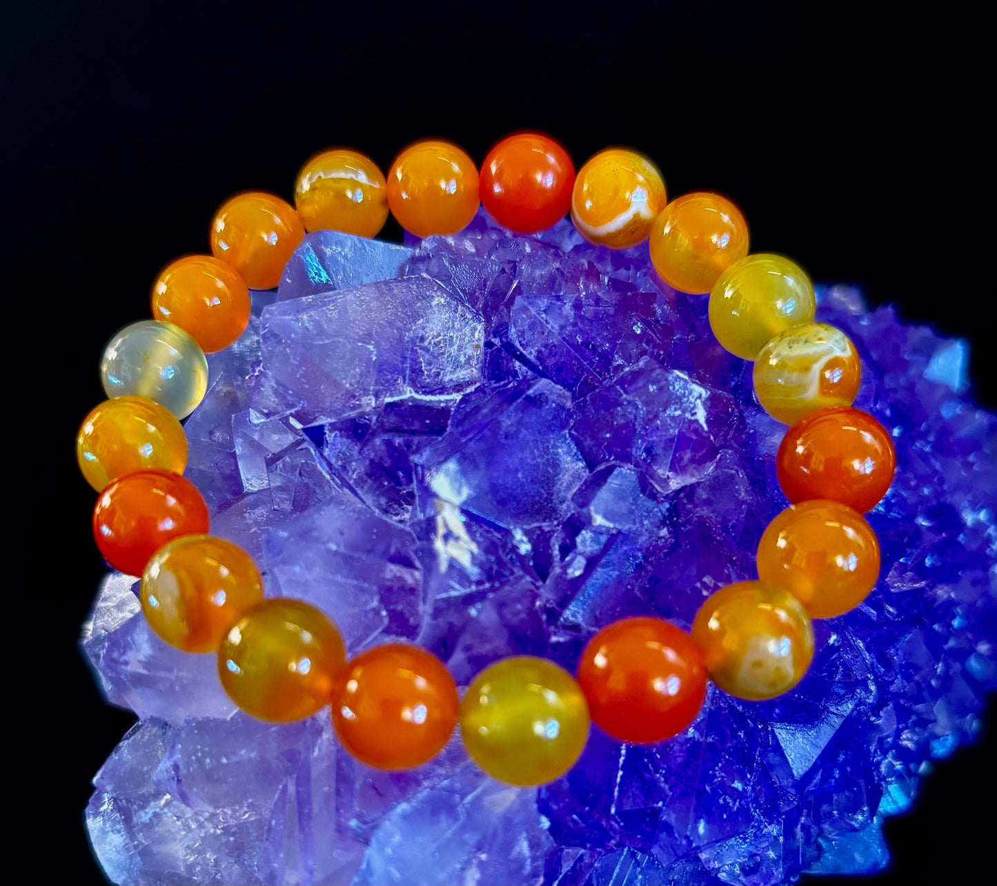 Pulsera de ágata de rayas naranjas | Cuentas de piedra natural de 10 mm para equilibrio, creatividad y confianza