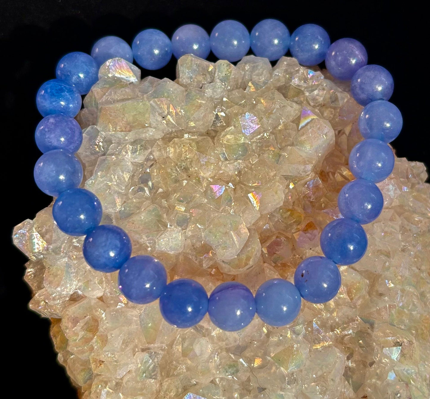 Pulsera Celestine Serenity | Cuentas Energéticas Hechas a Mano para la Paz y la Conexión Espiritual