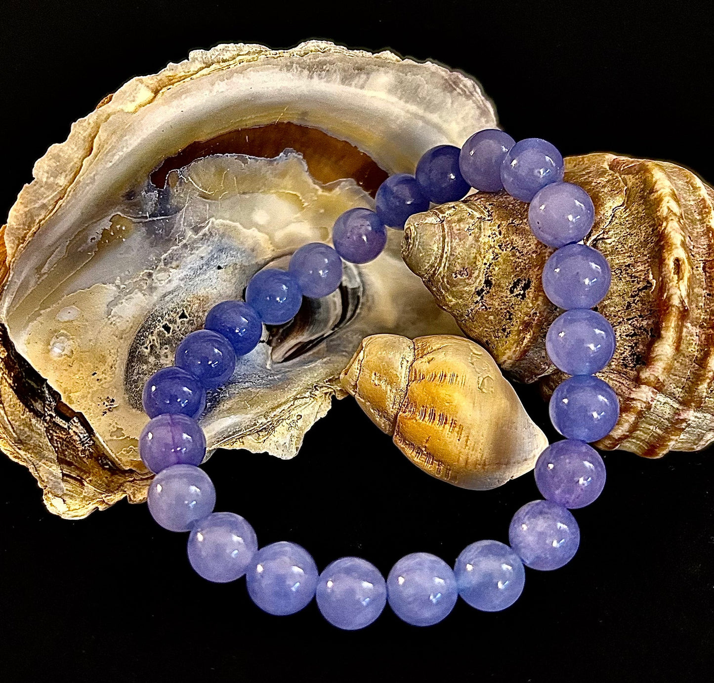 Pulsera Celestine Serenity | Cuentas Energéticas Hechas a Mano para la Paz y la Conexión Espiritual