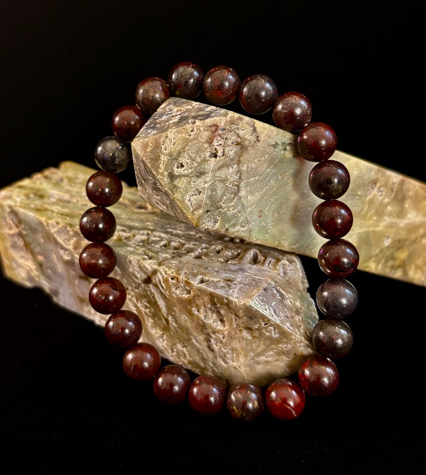 Pulsera de fuerza de heliotropo | Cuentas de energía naturales de 8 mm para protección y vitalidad (ajuste grande de 8")