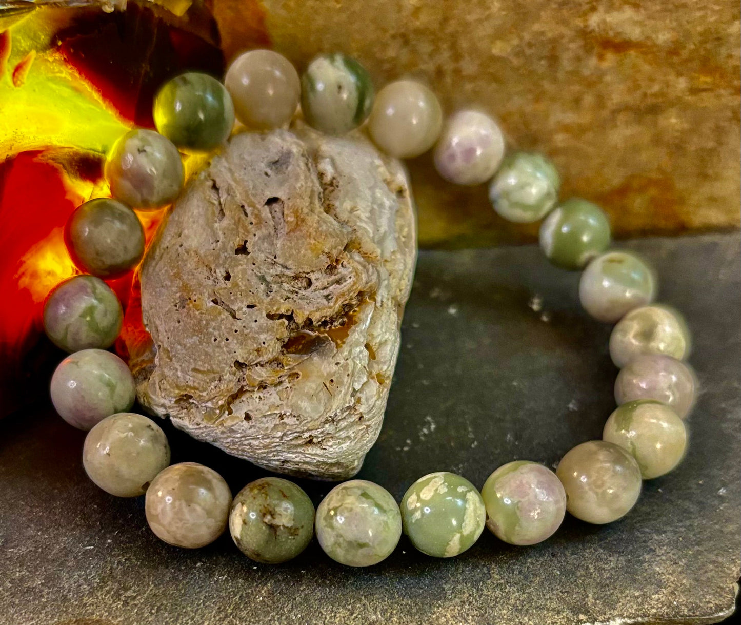 Pulsera Curativa de Jade de la Paz – Piedra Calmante de 8mm para Muñecas Medianas
