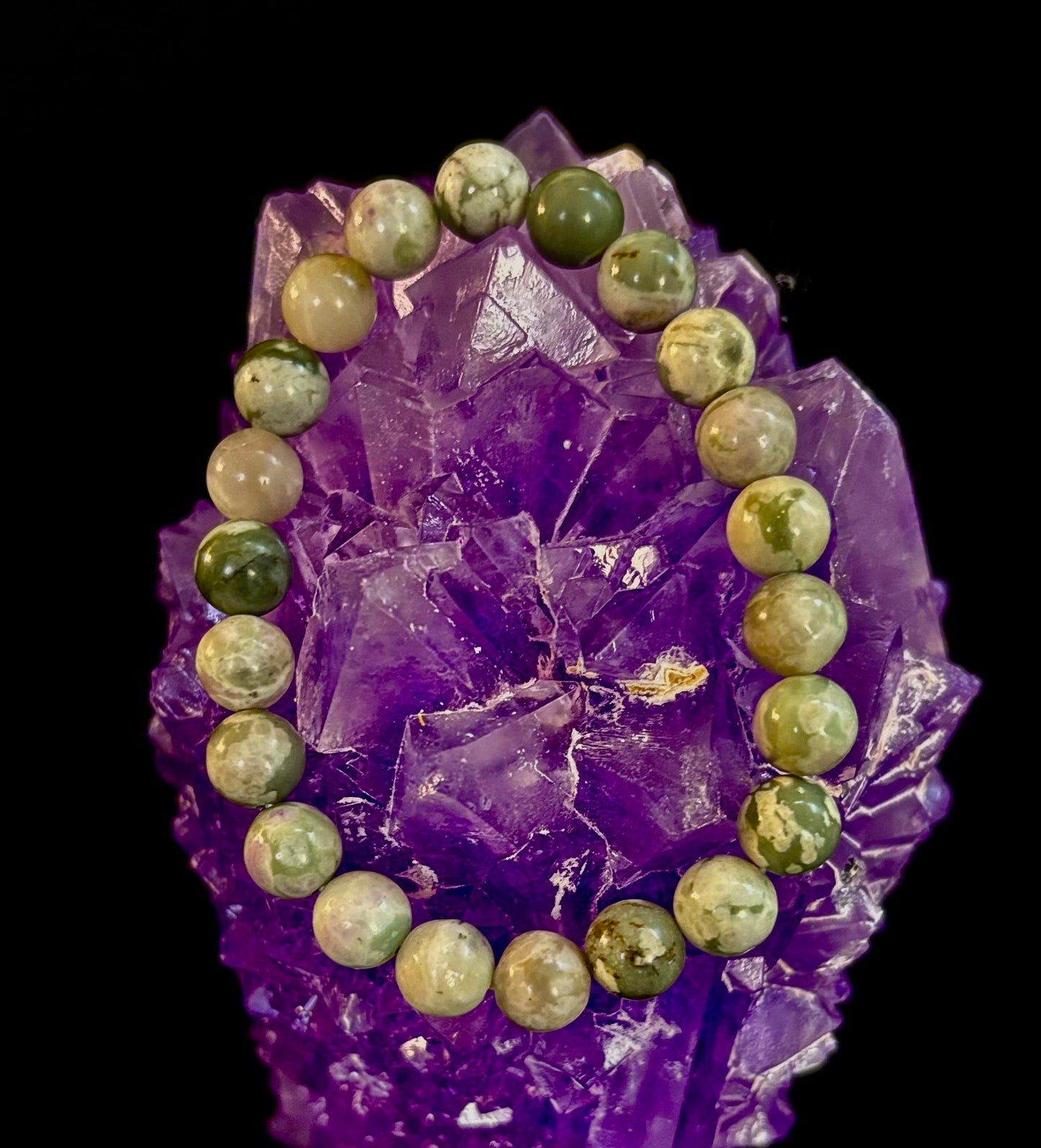 Pulsera Curativa de Jade de la Paz – Piedra Calmante de 8mm para Muñecas Medianas