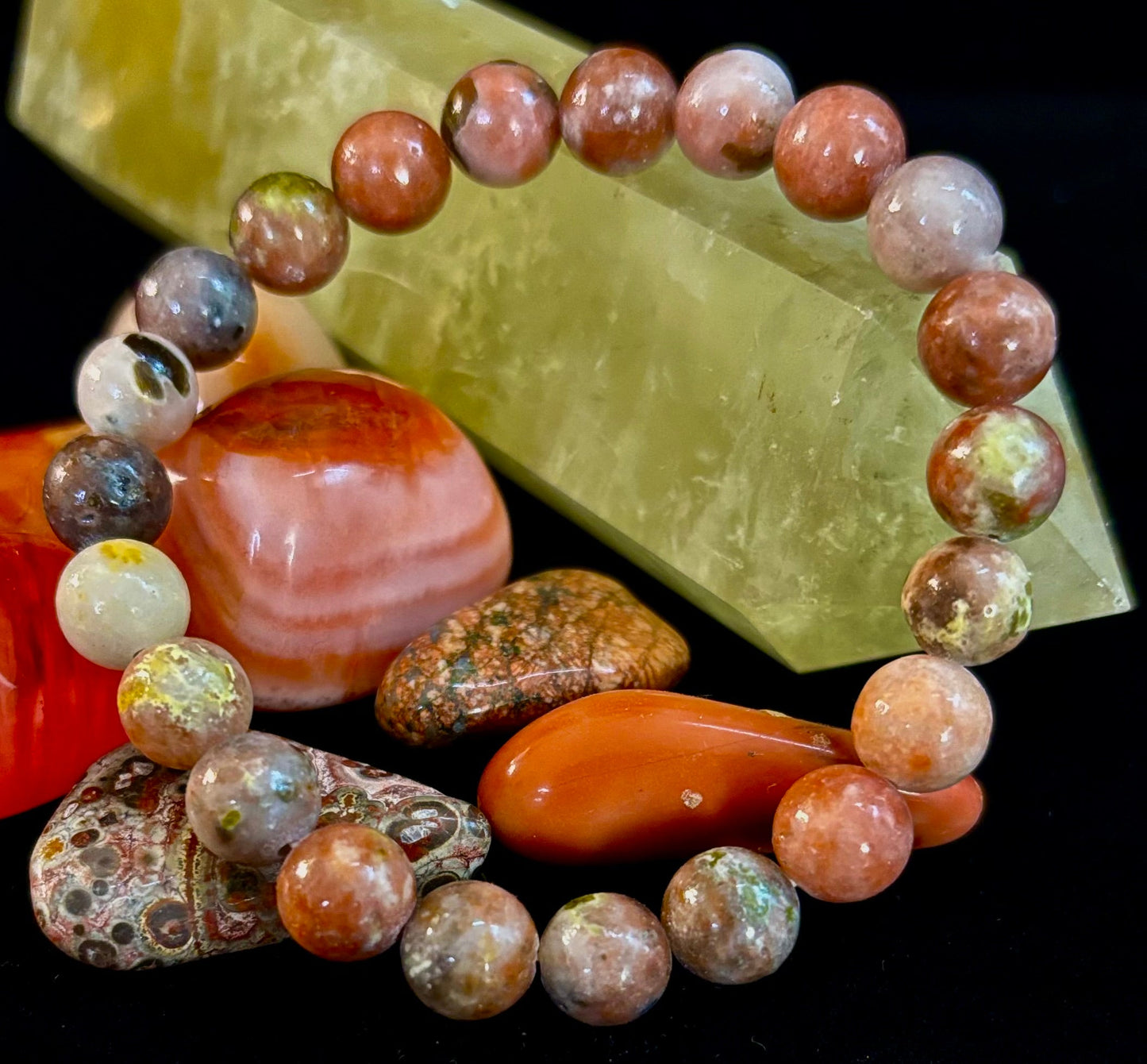 Pulsera de lepidolita rosa para aliviar el estrés – Apoyo para los chakras del corazón y de la corona