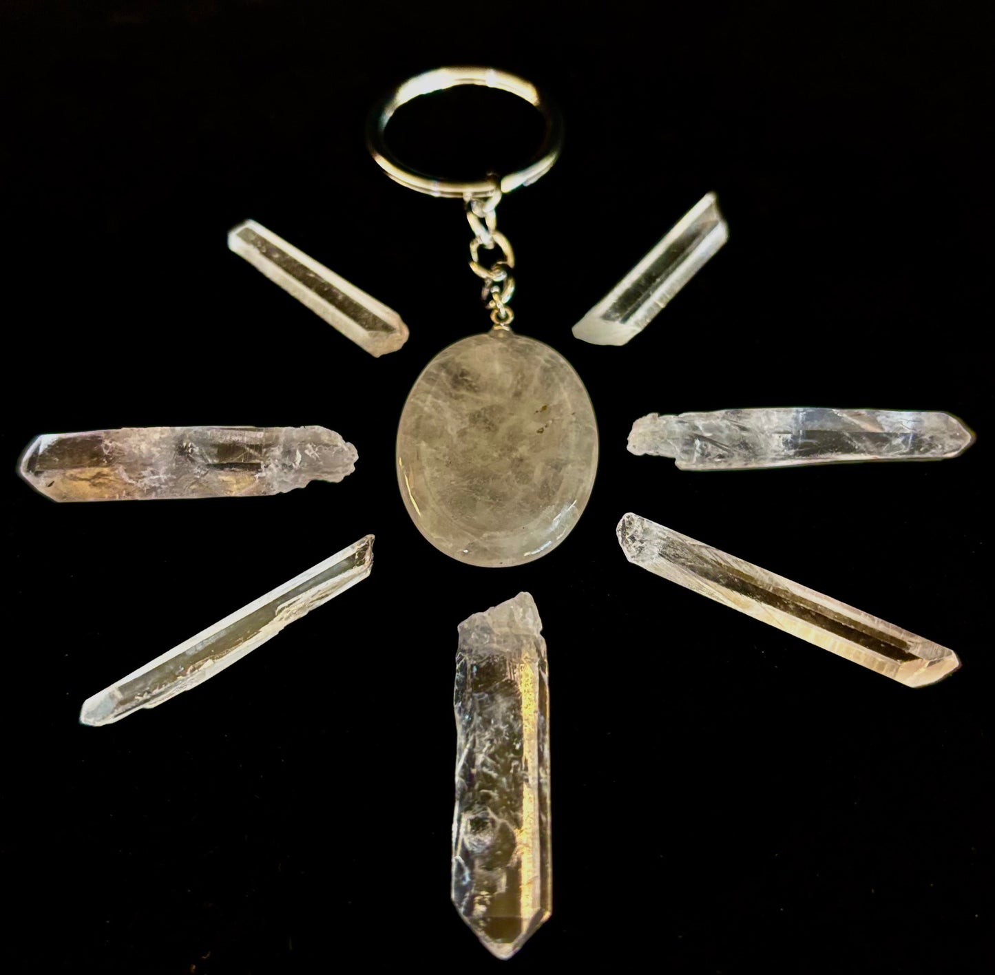 Llavero de piedra de preocupación de cristal natural – Amatista, cuarzo transparente, obsidiana, ojo de tigre, aventurina verde y cuarzo rosa (3,17 cm)
