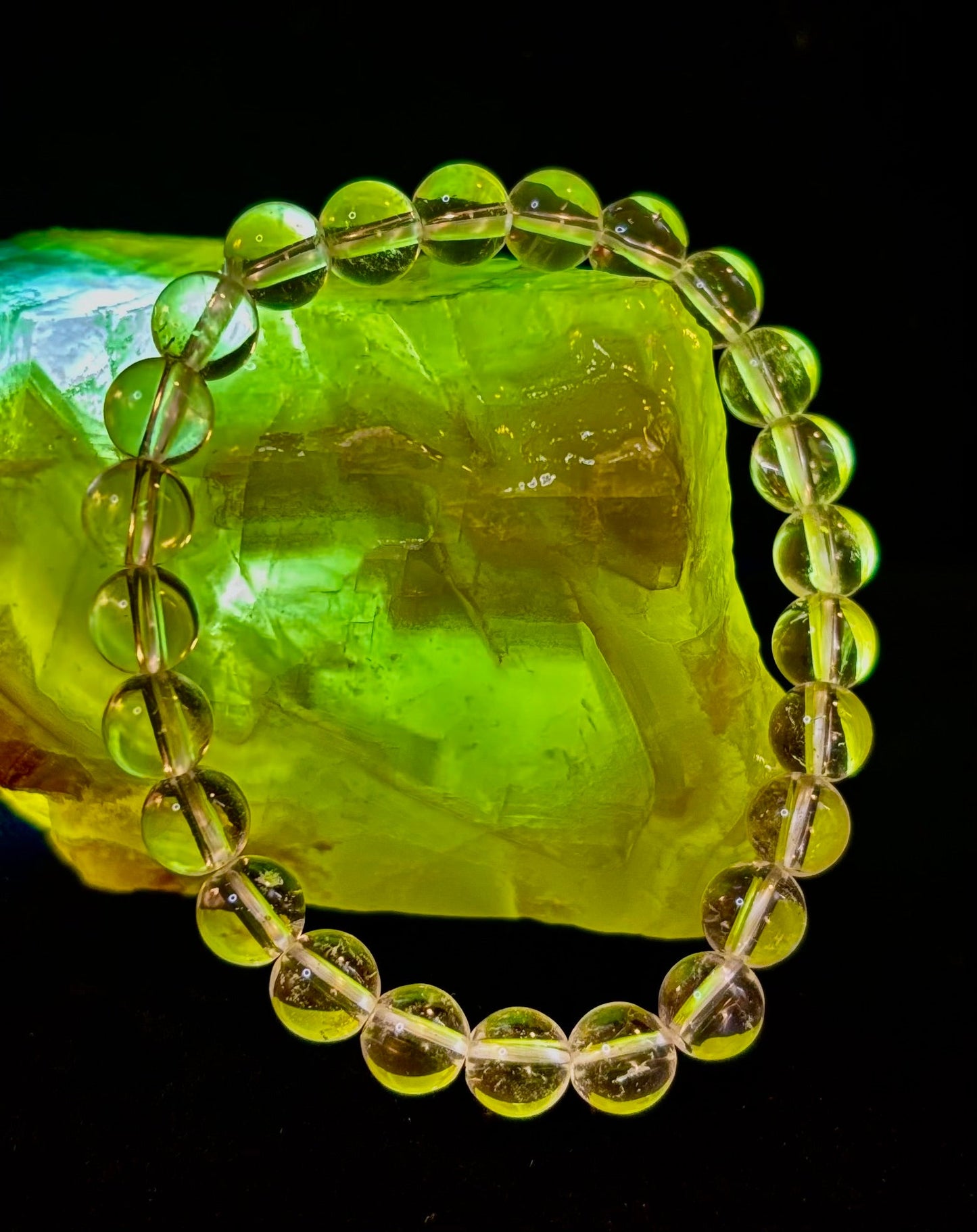 Pulsera de claridad de cuarzo transparente – Cristal natural de 8 mm (Muñecas medianas)