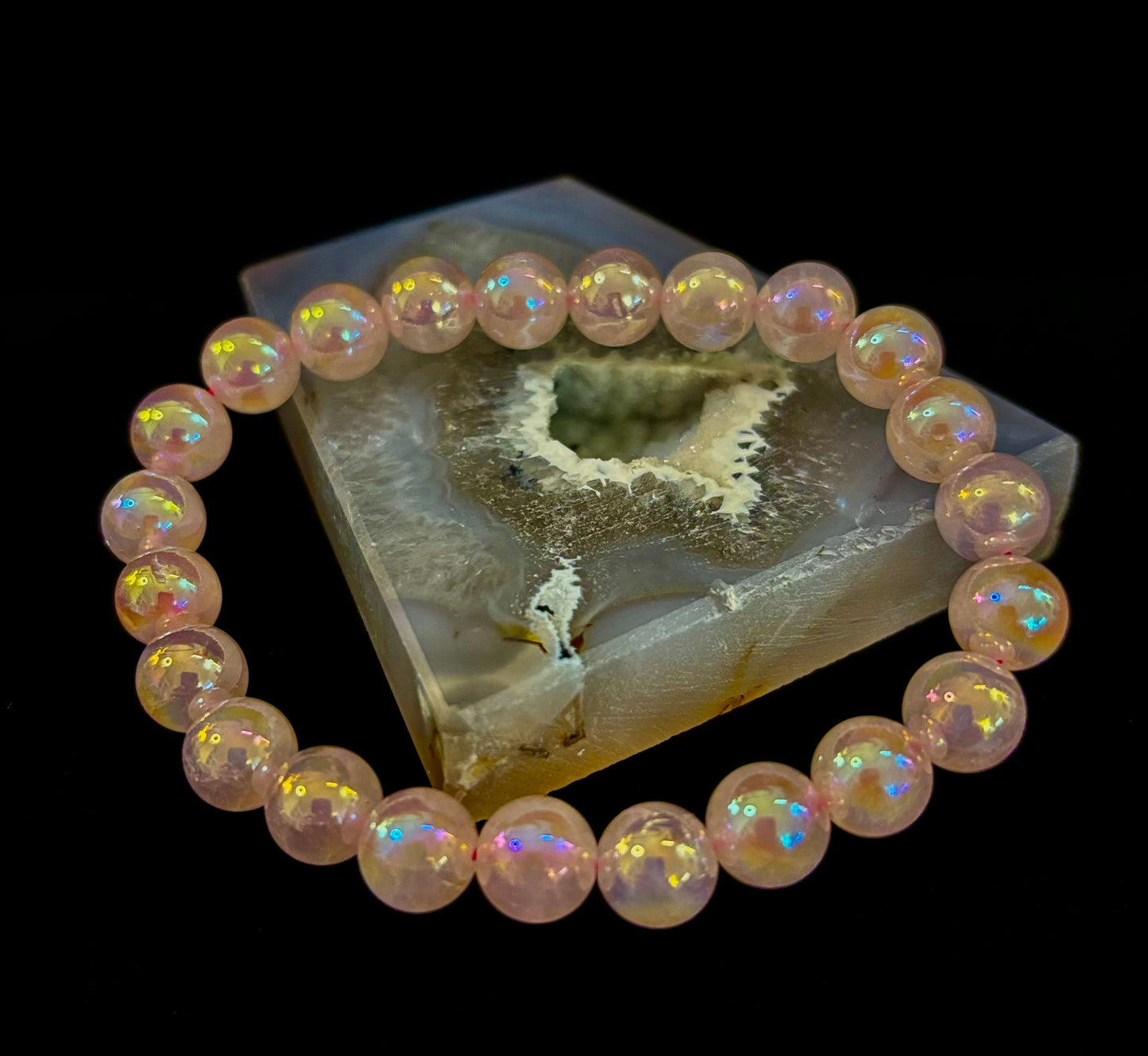 Pulsera de cristal de cuarzo rosa aura de 8 mm con reiki para el amor y la curación (muñecas medianas de 7,5”)