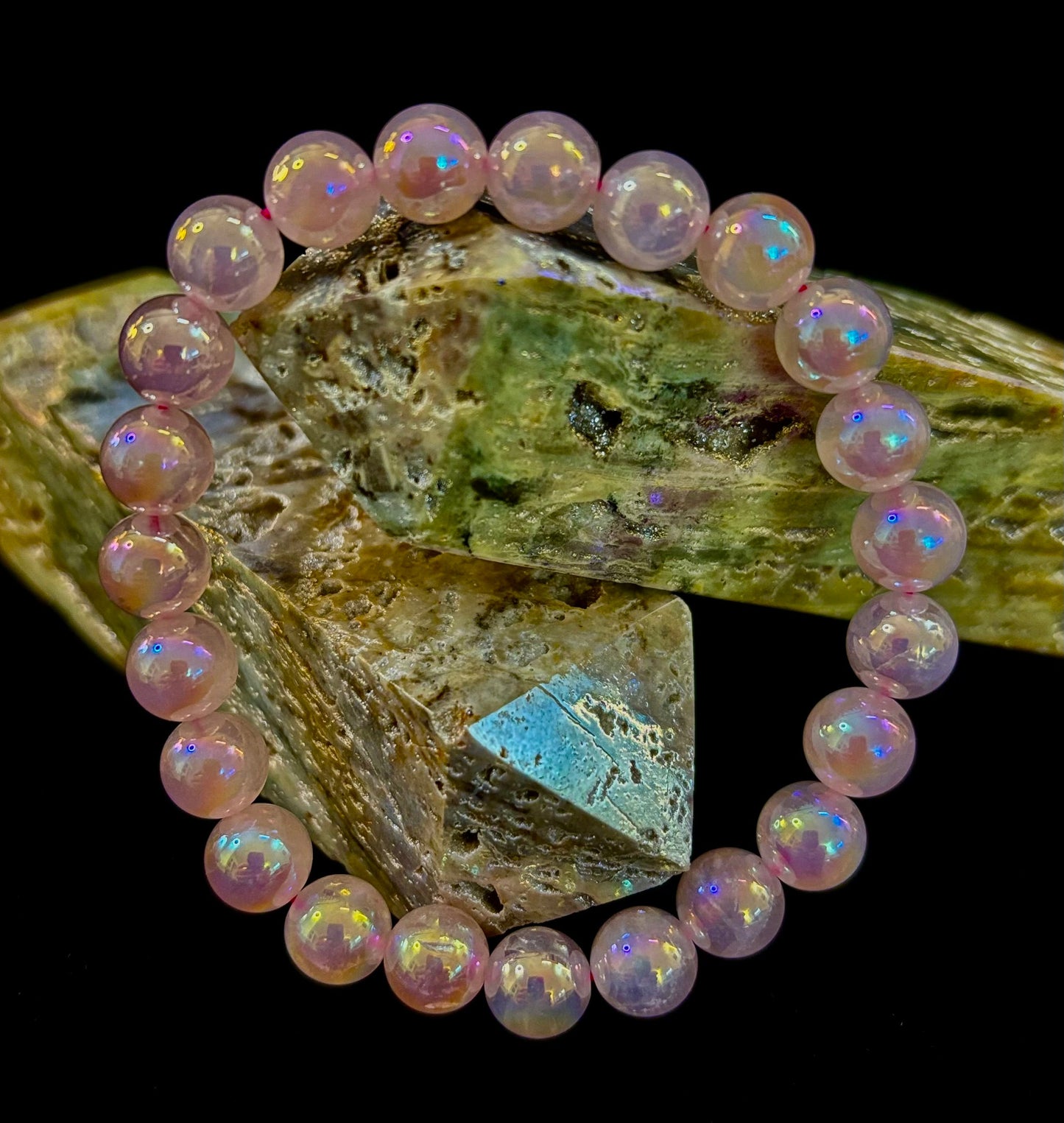 Pulsera de cristal de cuarzo rosa aura de 8 mm con reiki para el amor y la curación (muñecas medianas de 7,5”)