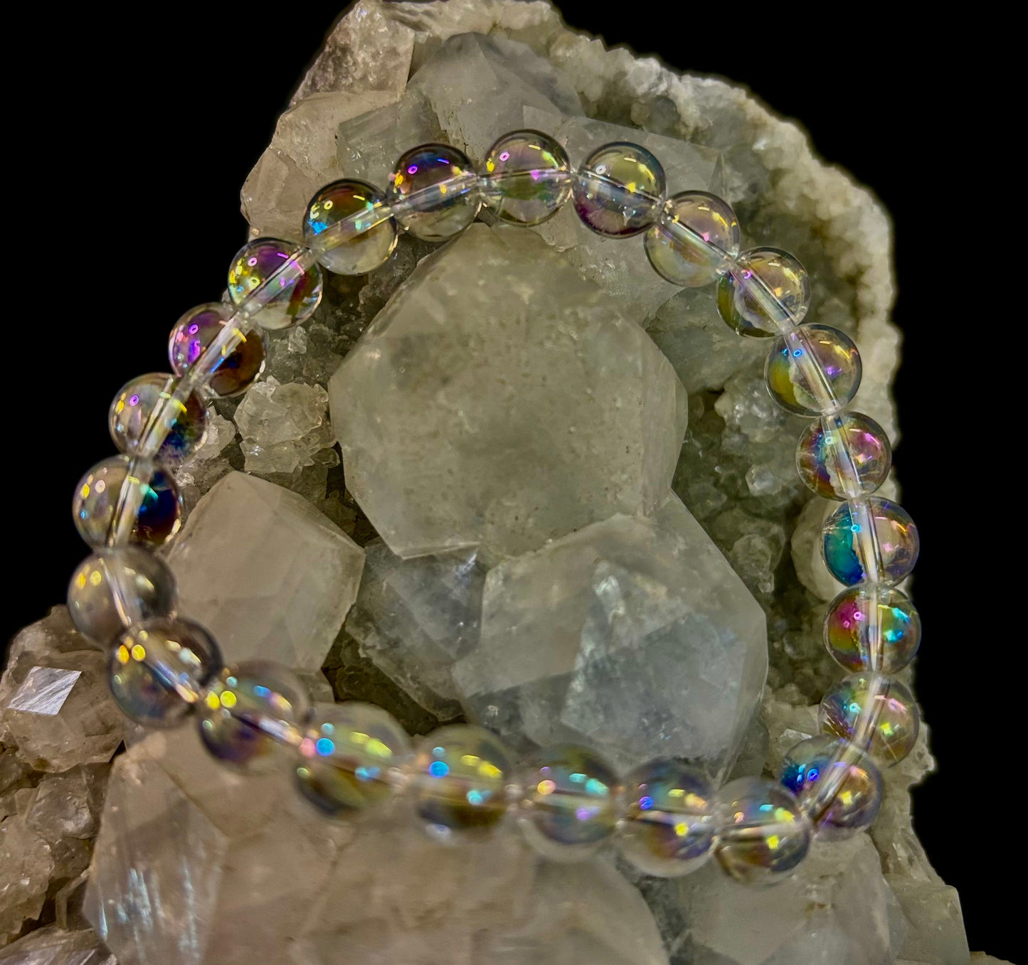 Pulsera de cristal curativo con cuarzo claro Aura Angel de 8mm, infundido con Reiki (7.5” para muñecas medianas)