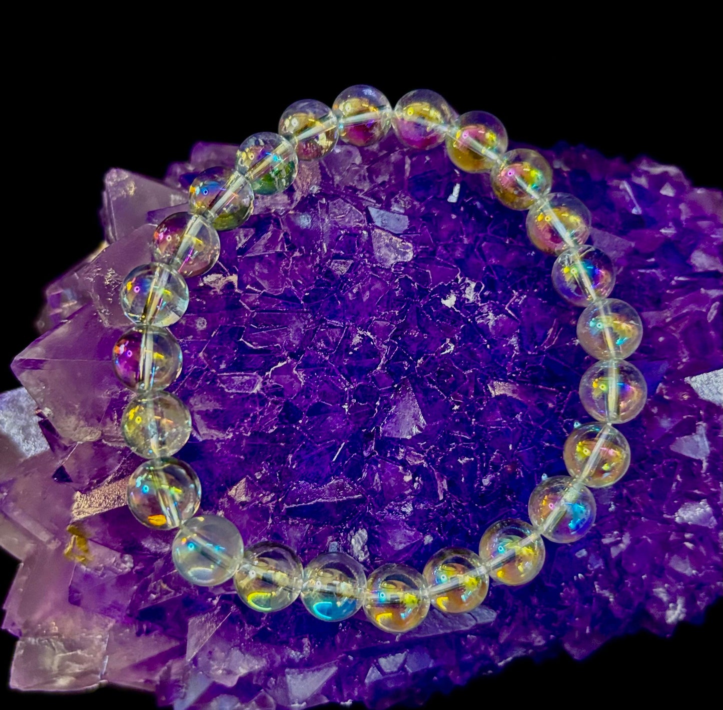 Pulsera de cristal curativo con cuarzo claro Aura Angel de 8mm, infundido con Reiki (7.5” para muñecas medianas)