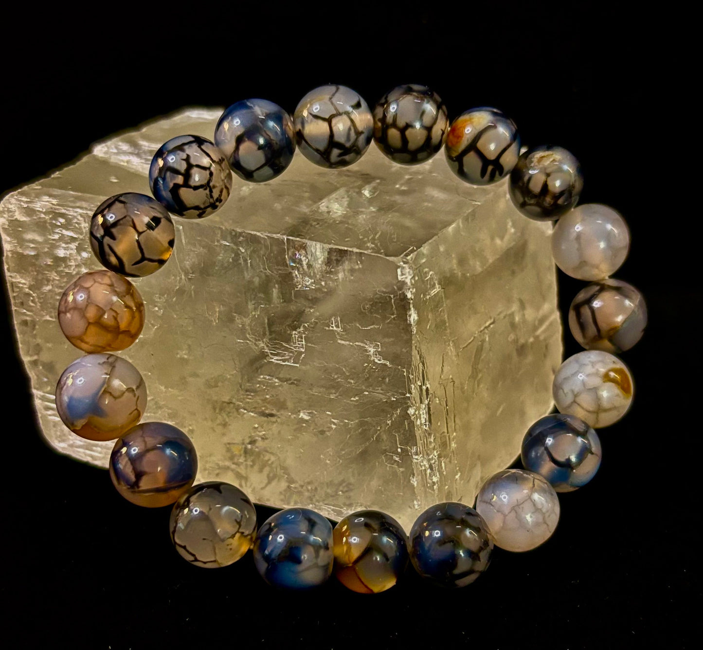 Pulsera de protección de ágata Veta de Dragón en blanco y negro con Reiki (muñecas medianas)