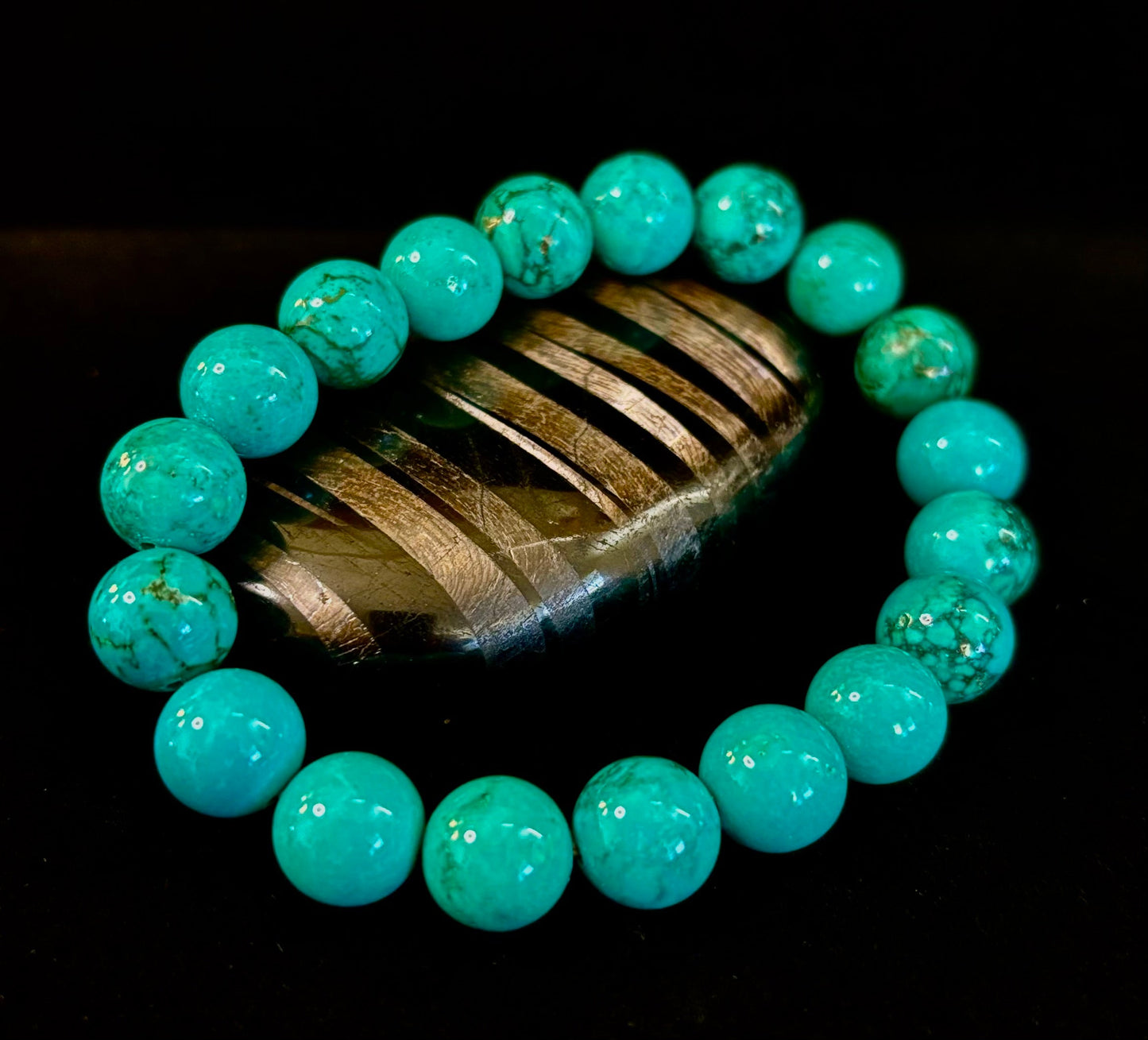 Pulsera de protección de reiki de color turquesa azul oscuro (muñecas medianas)