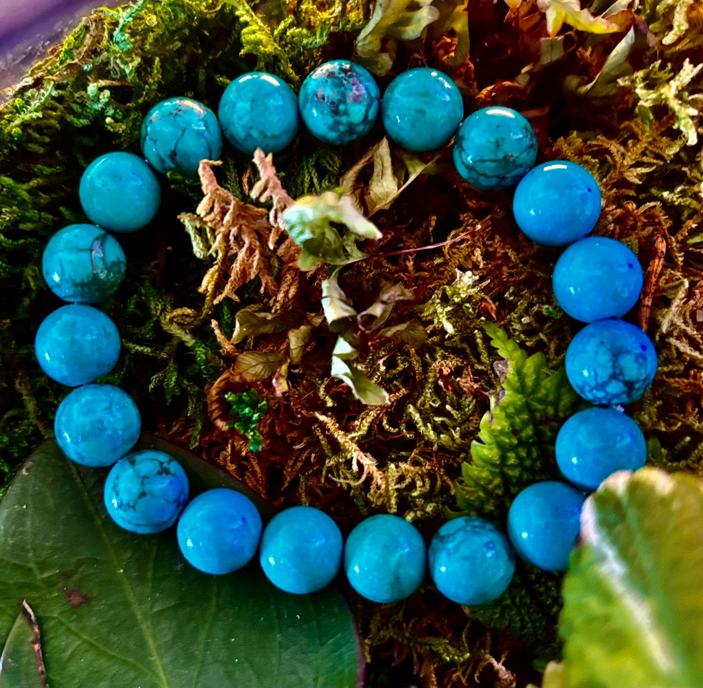 Pulsera de protección de reiki de color turquesa azul oscuro (muñecas medianas)