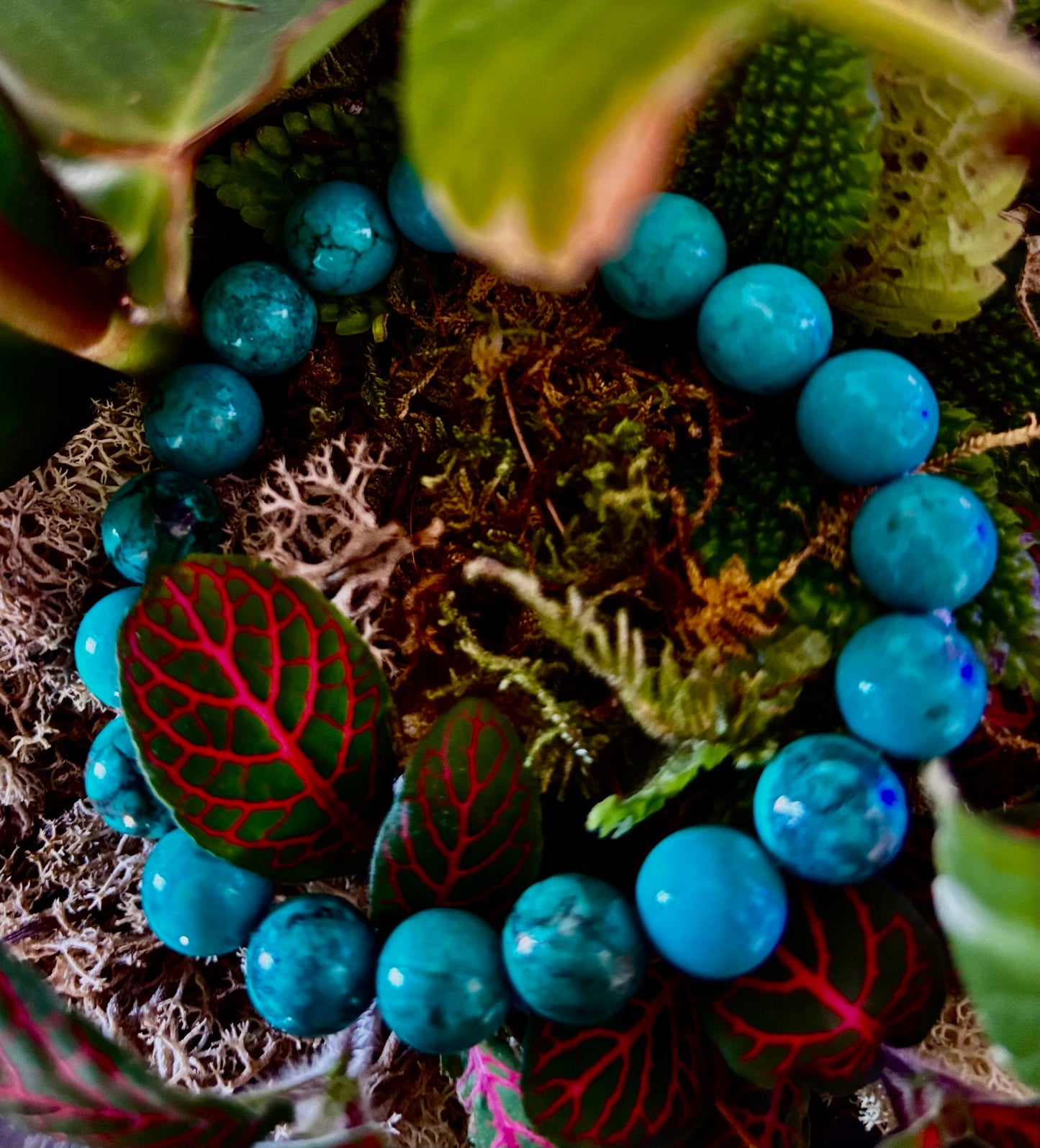 Pulsera de protección de reiki de color turquesa azul oscuro (muñecas medianas)