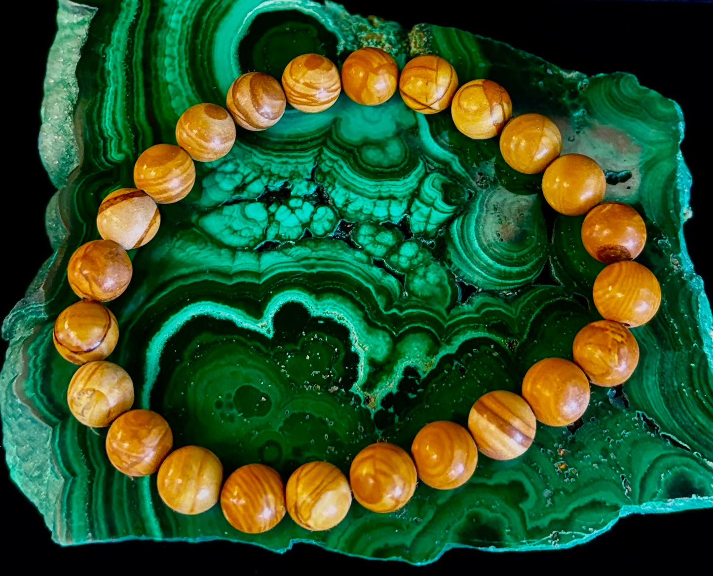 Pulsera de Ágata Encaje de Madera de 8 mm Infundida con Reiki para Conexión a Tierra y Manifestación (Muñecas Medianas-Grandes)