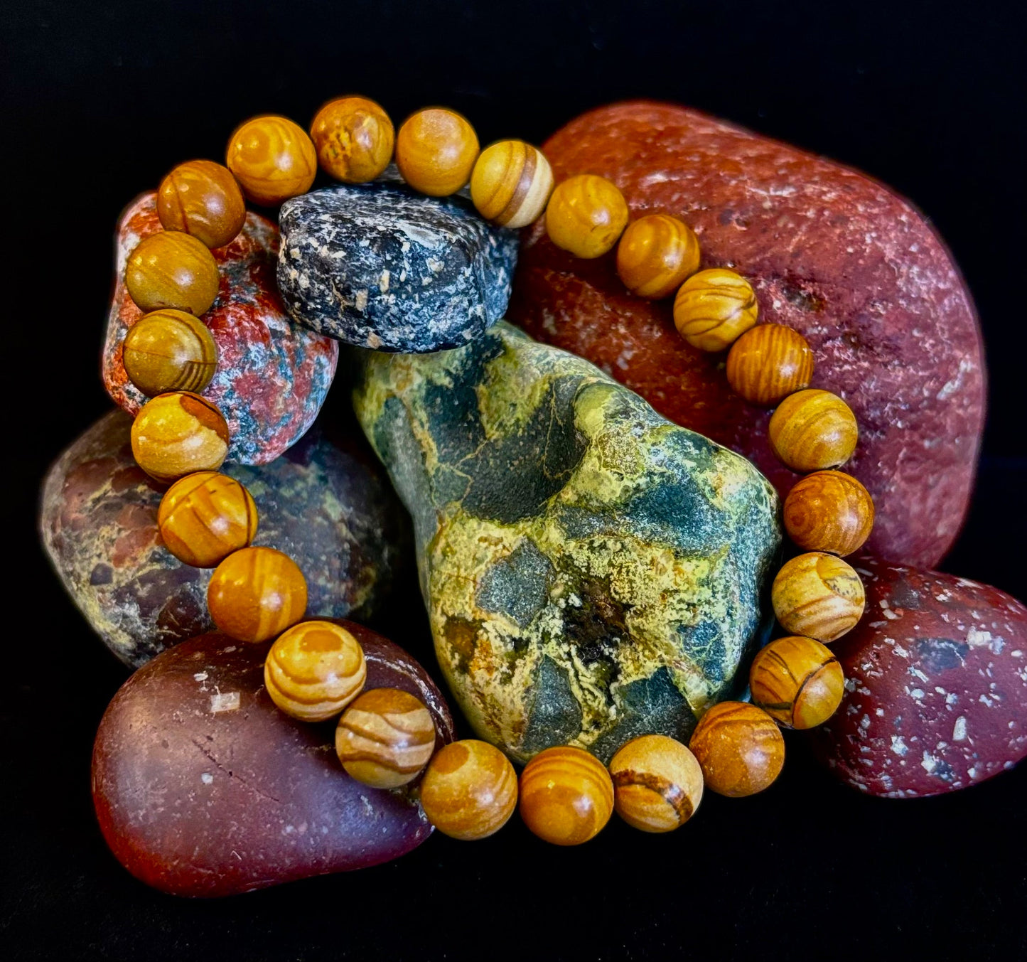 Pulsera de Ágata Encaje de Madera de 8 mm Infundida con Reiki para Conexión a Tierra y Manifestación (Muñecas Medianas-Grandes)