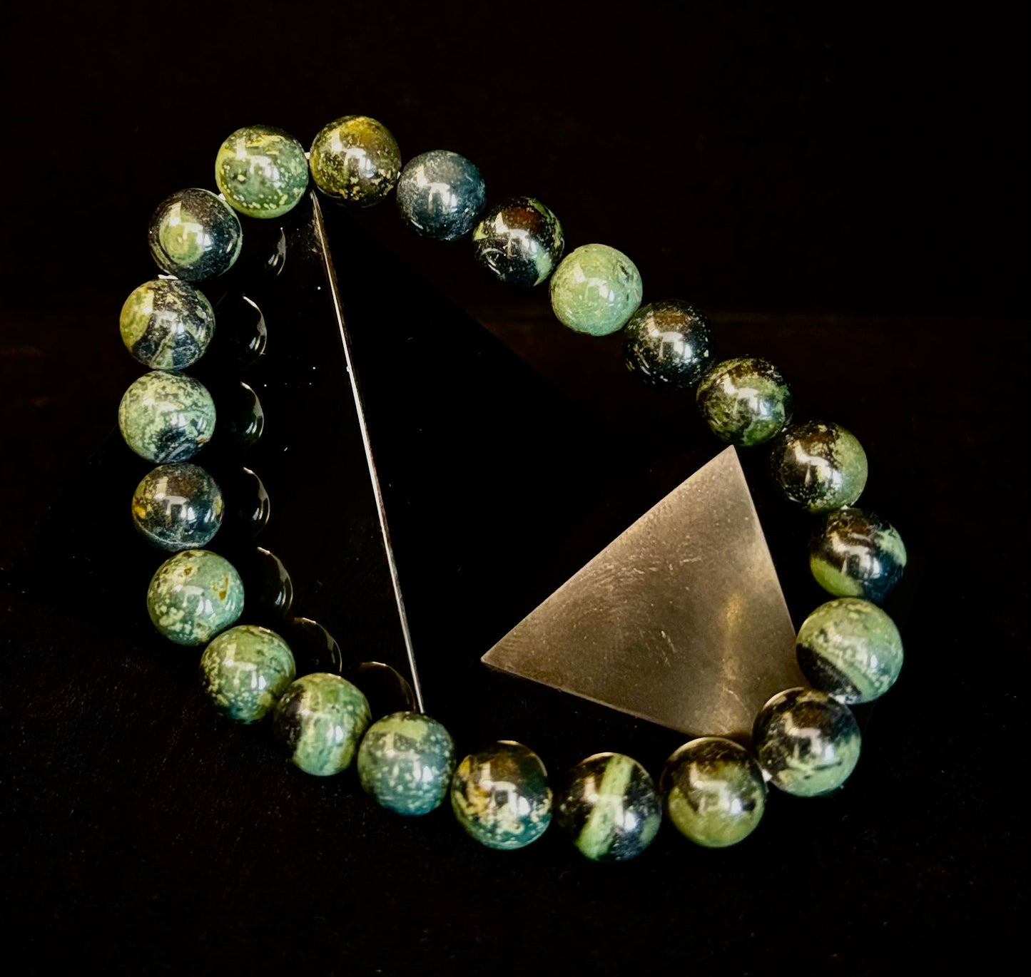 Pulsera de Jaspe Kambaba 8mm, Infundida con Reiki, para Paz y Manifestación (Muñecas Medianas-Grandes)