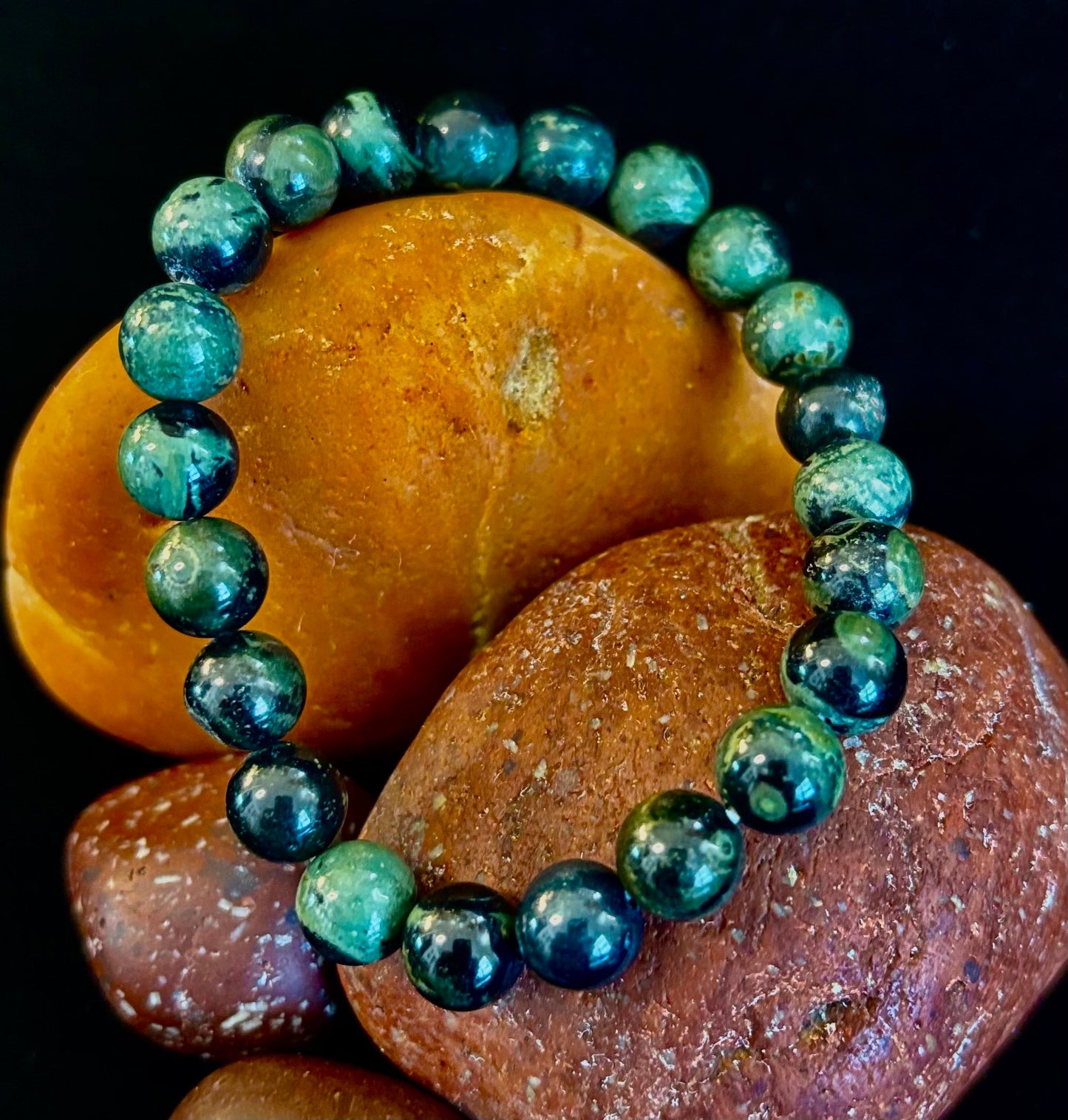 Pulsera de Jaspe Kambaba 8mm, Infundida con Reiki, para Paz y Manifestación (Muñecas Medianas-Grandes)