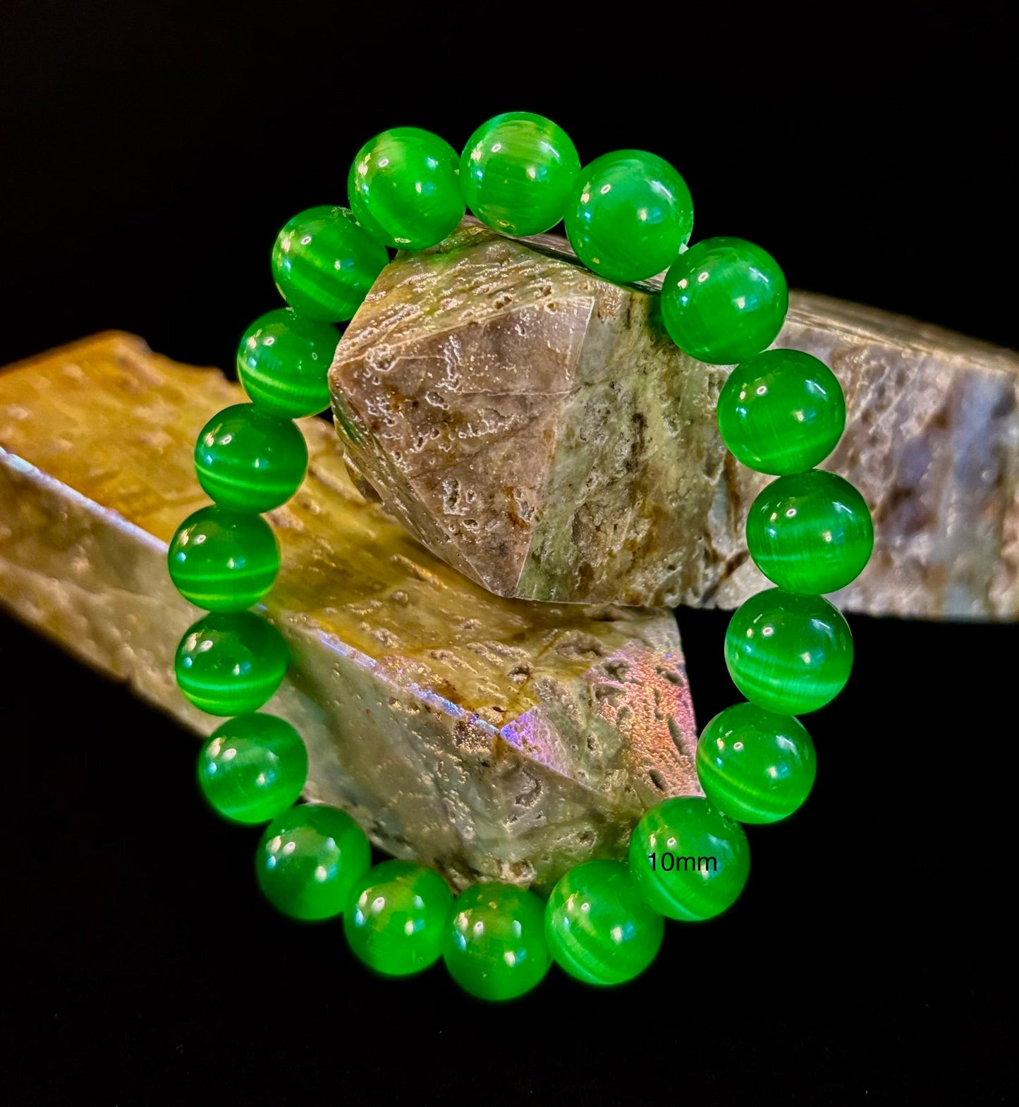Pulsera de cuentas de cristal de ojo de gato verde (8, 10 y 12 mm para muñecas pequeñas y medianas)