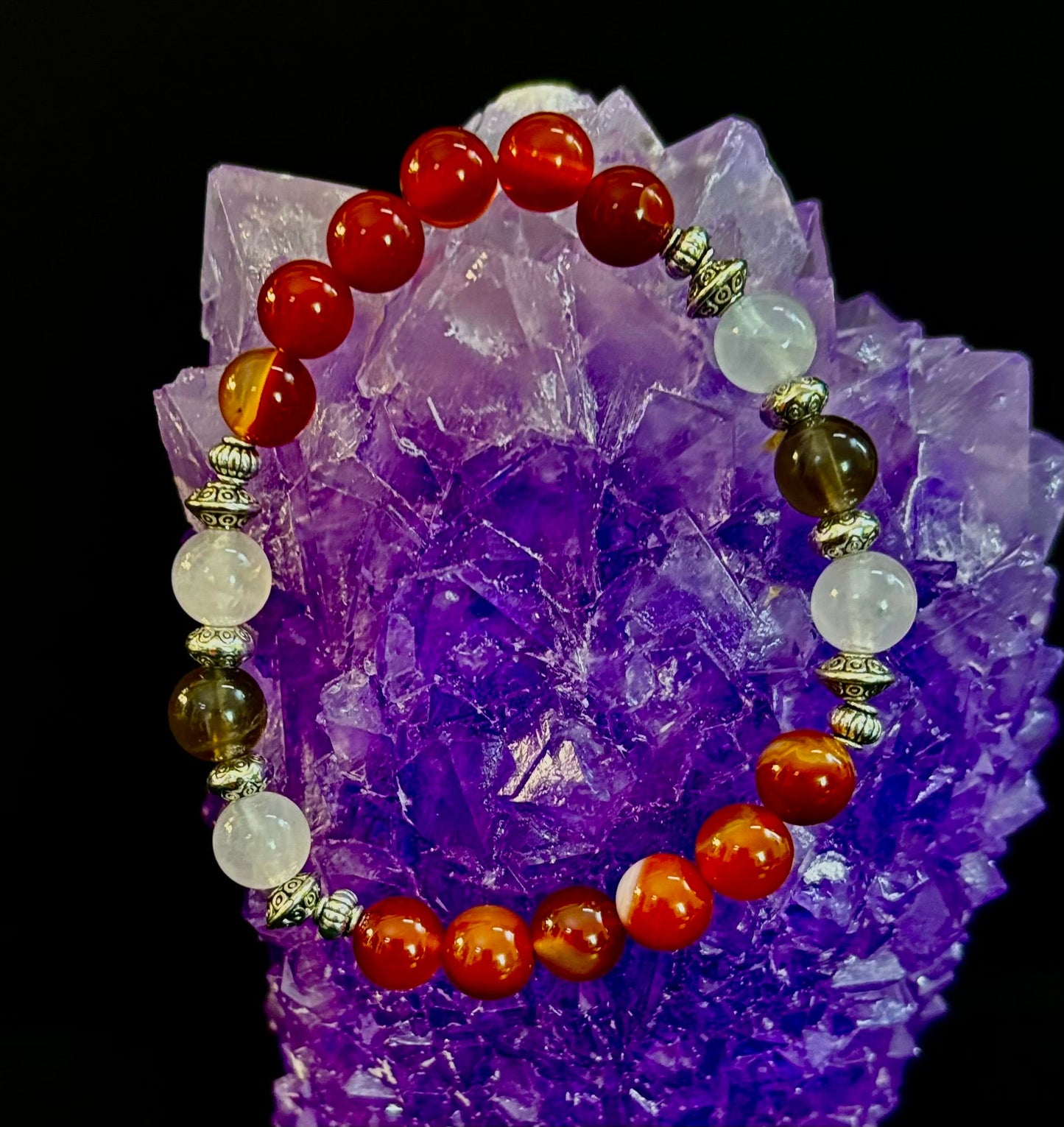 Pulsera con intención de apoyo para el duelo y la pérdida – Cornalina, cuarzo rosa y cuarzo ahumado con reiki