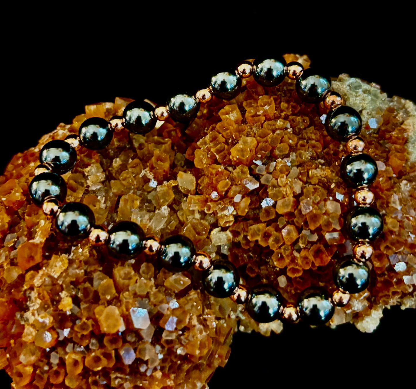 Pulsera de Cobre y Hematita para Hombre – Conexión a Tierra, Fuerza y Equilibrio Energético (Muñecas Grandes)