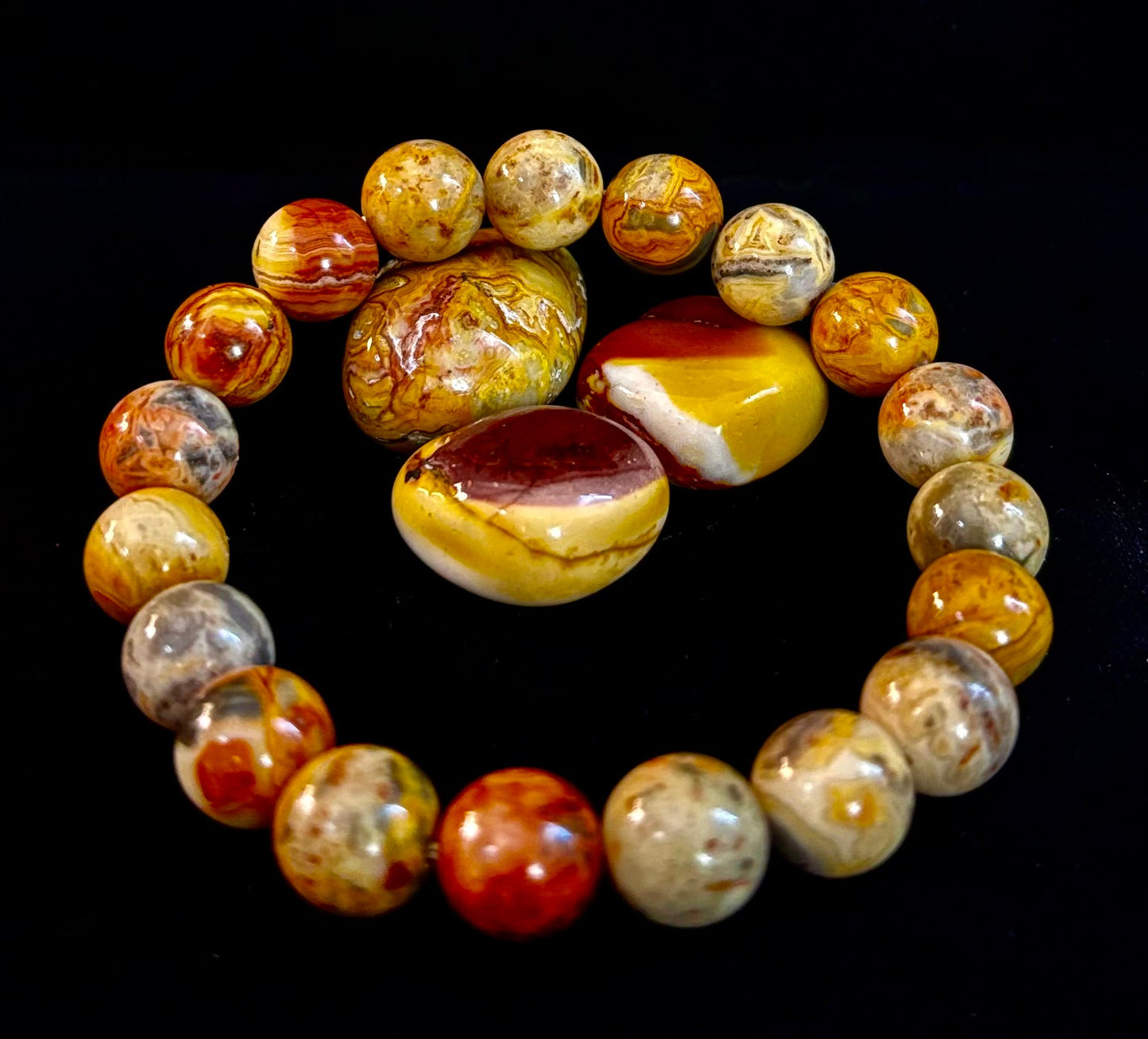 Pulsera de Ágata Encaje Loco, Infundida con Reiki, para Fuerza y Estabilidad – Cuentas de 10mm (Muñeca Mediana)