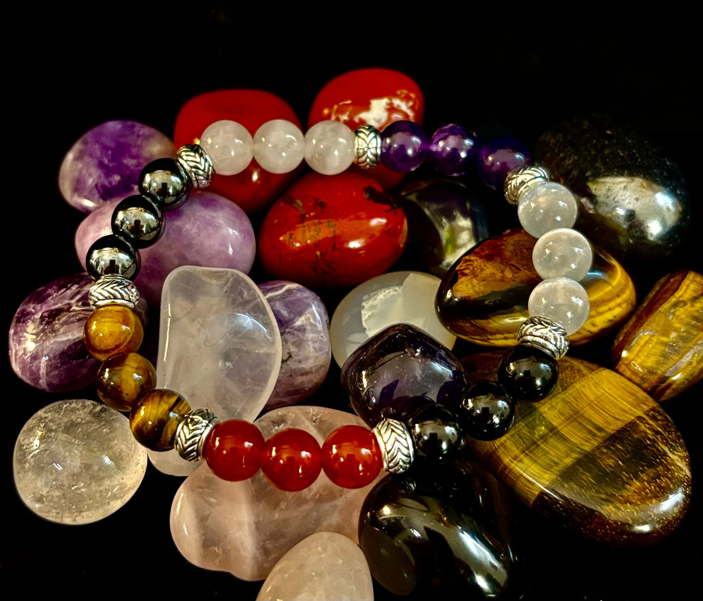 Pulsera de recuperación de adicciones "Renovación y Fortaleza" – Cornalina, Amatista, Cuarzo Rosa, Hematita y Selenita