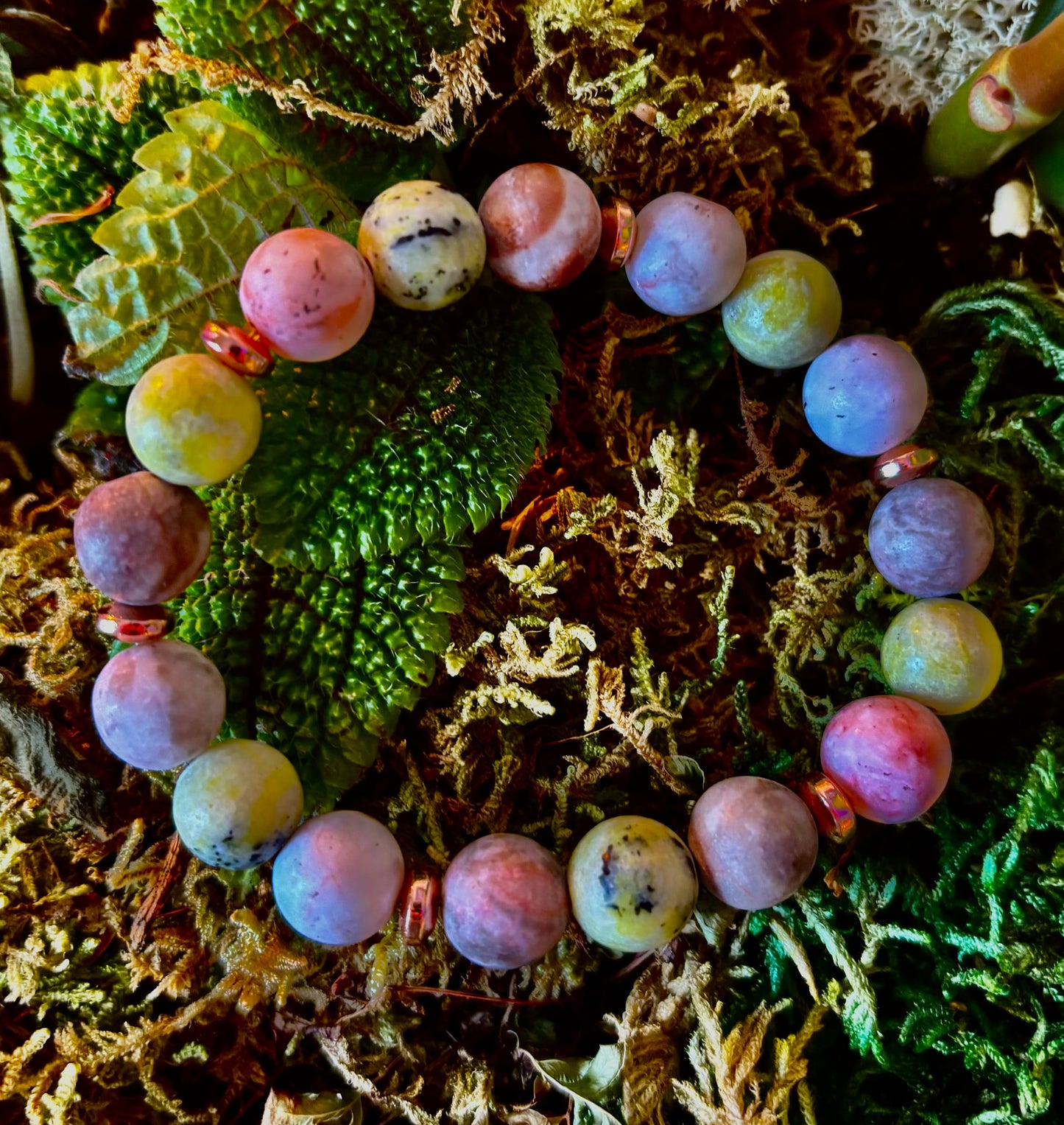 Pulsera de Jaspe Armonía Terrenal con Reiki – Cuentas de 10 mm para Enraizar y Equilibrar (Muñecas Medianas)